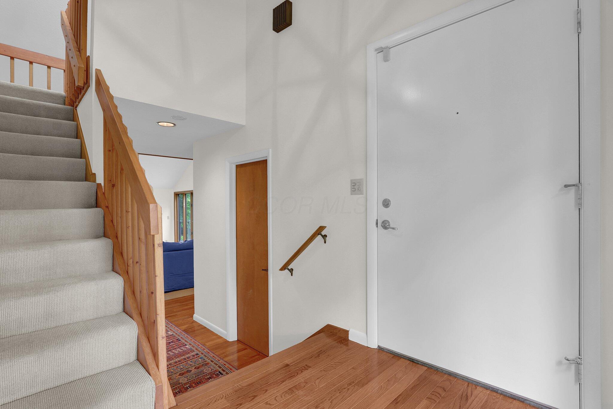 211 Pembroke Lane Property Photo 7