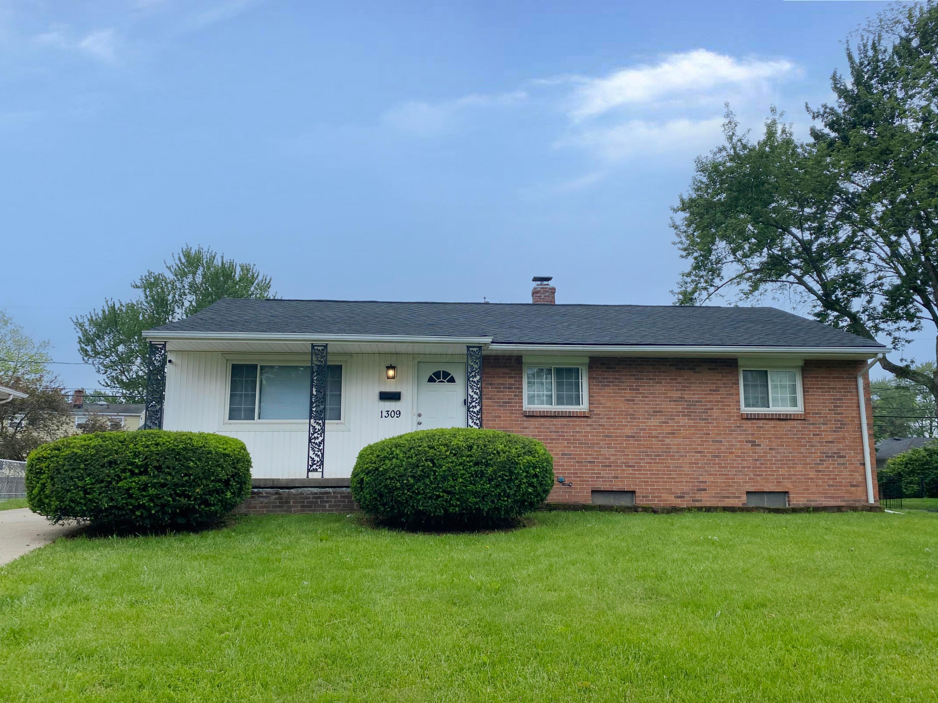 1309 Shanley Drive Property Photo 1