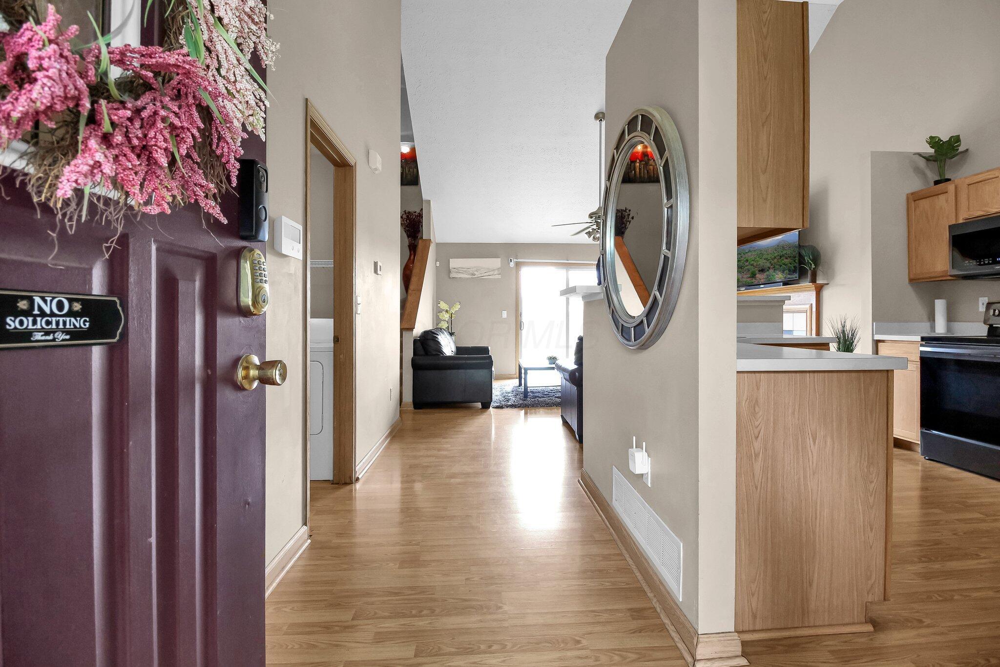 9235 Ridgeline Drive Property Photo 4