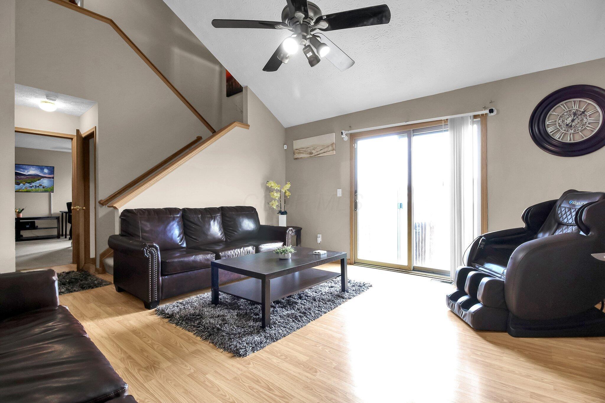 9235 Ridgeline Drive Property Photo 13