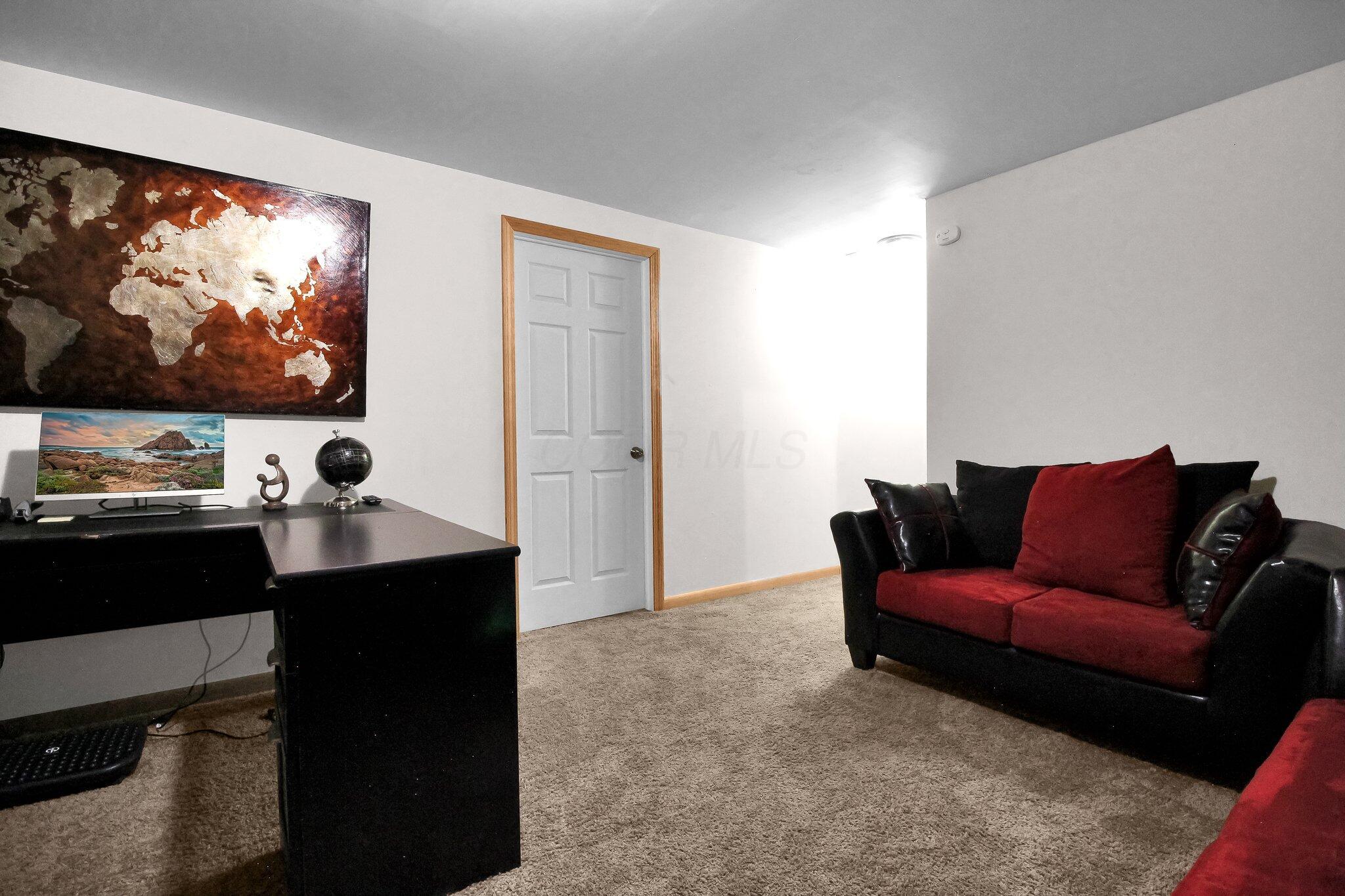 9235 Ridgeline Drive Property Photo 23