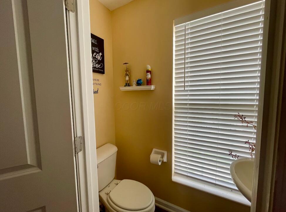5598 Middle Falls Street Property Photo 13