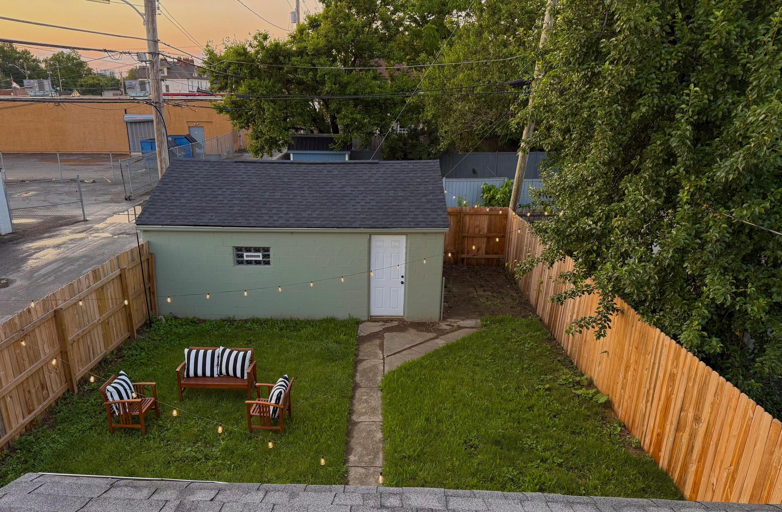 490 E Mithoff Street Property Photo 34