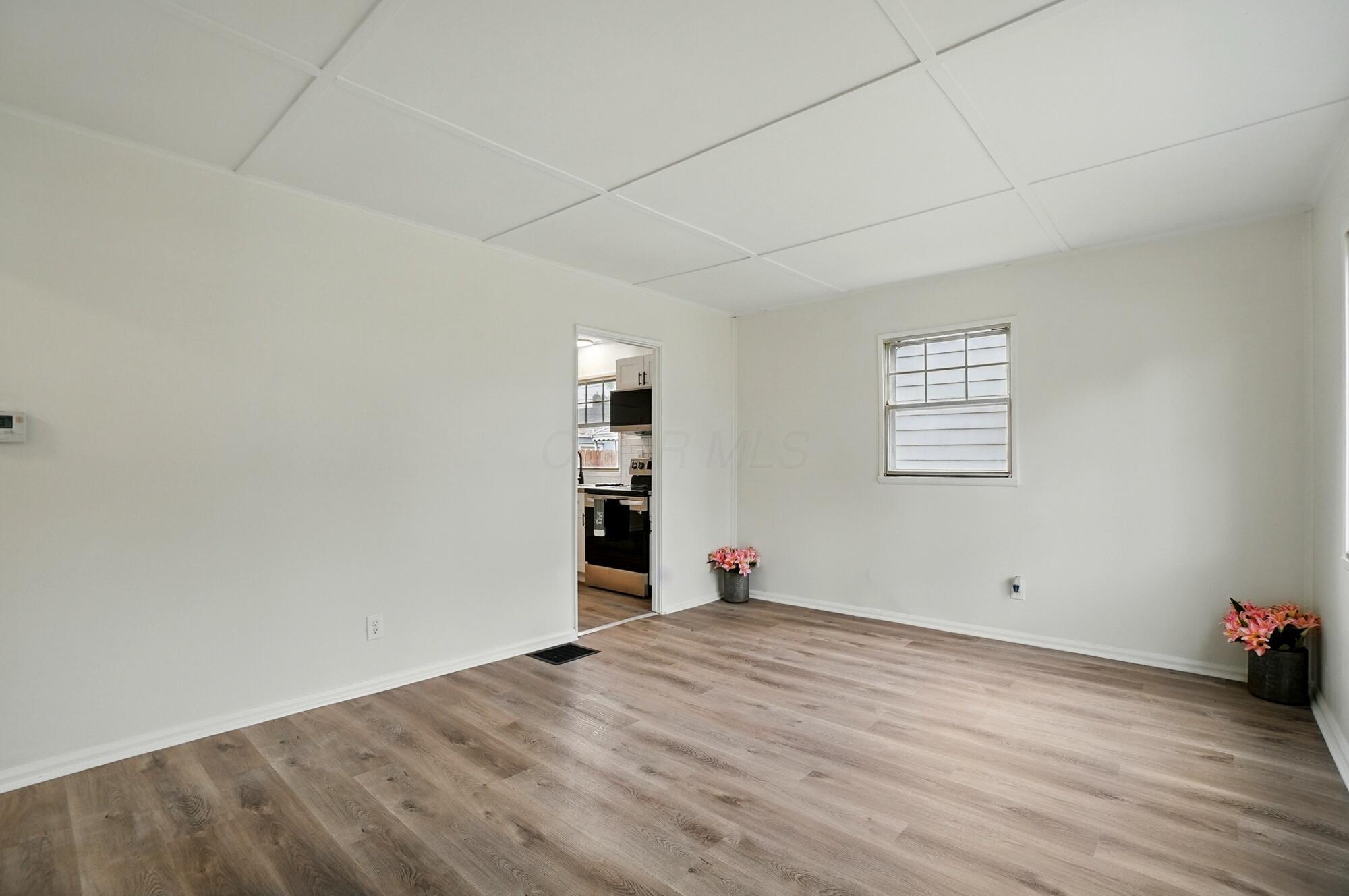 540 Clark Avenue Property Photo 5