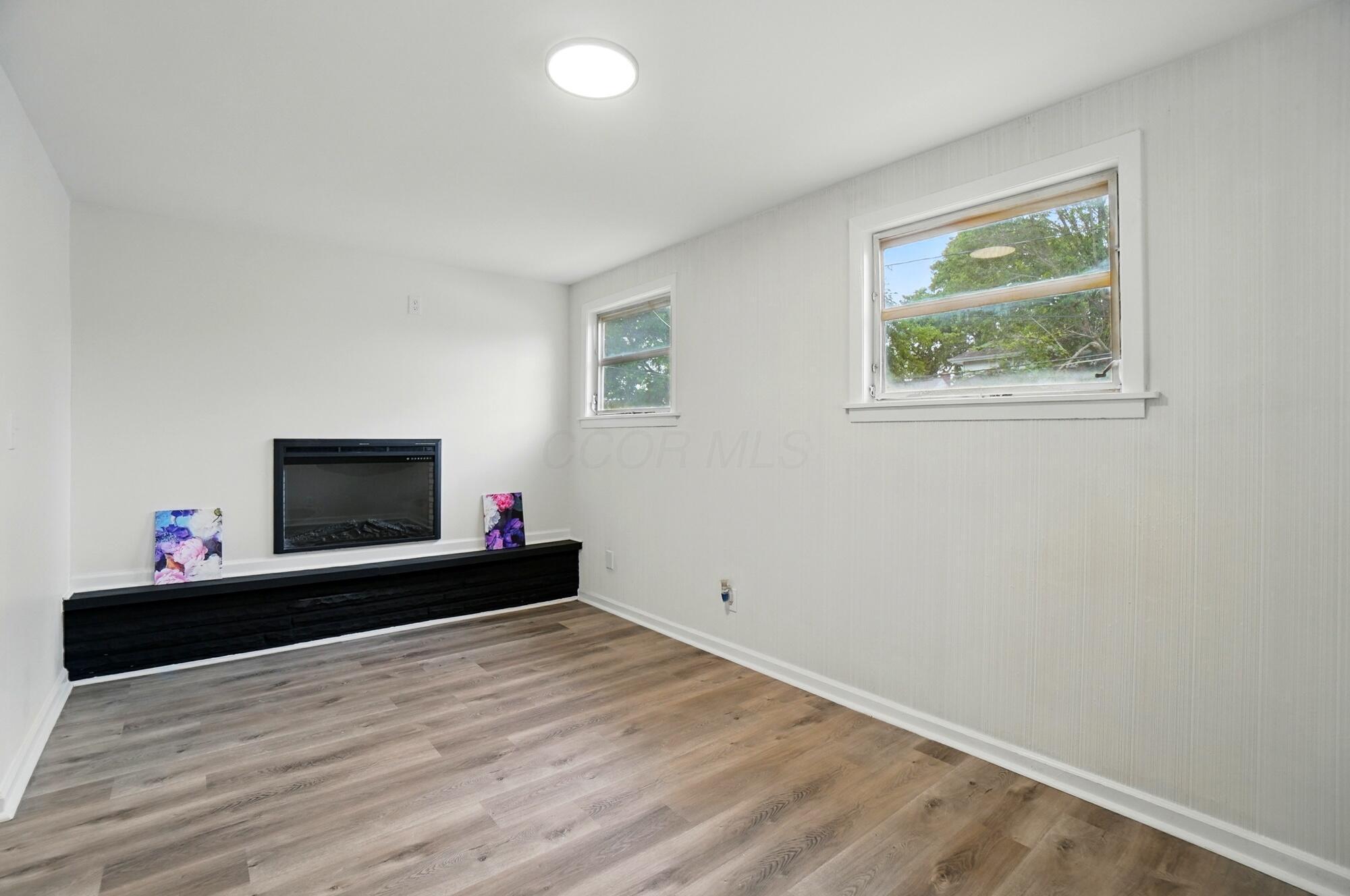 540 Clark Avenue Property Photo 13