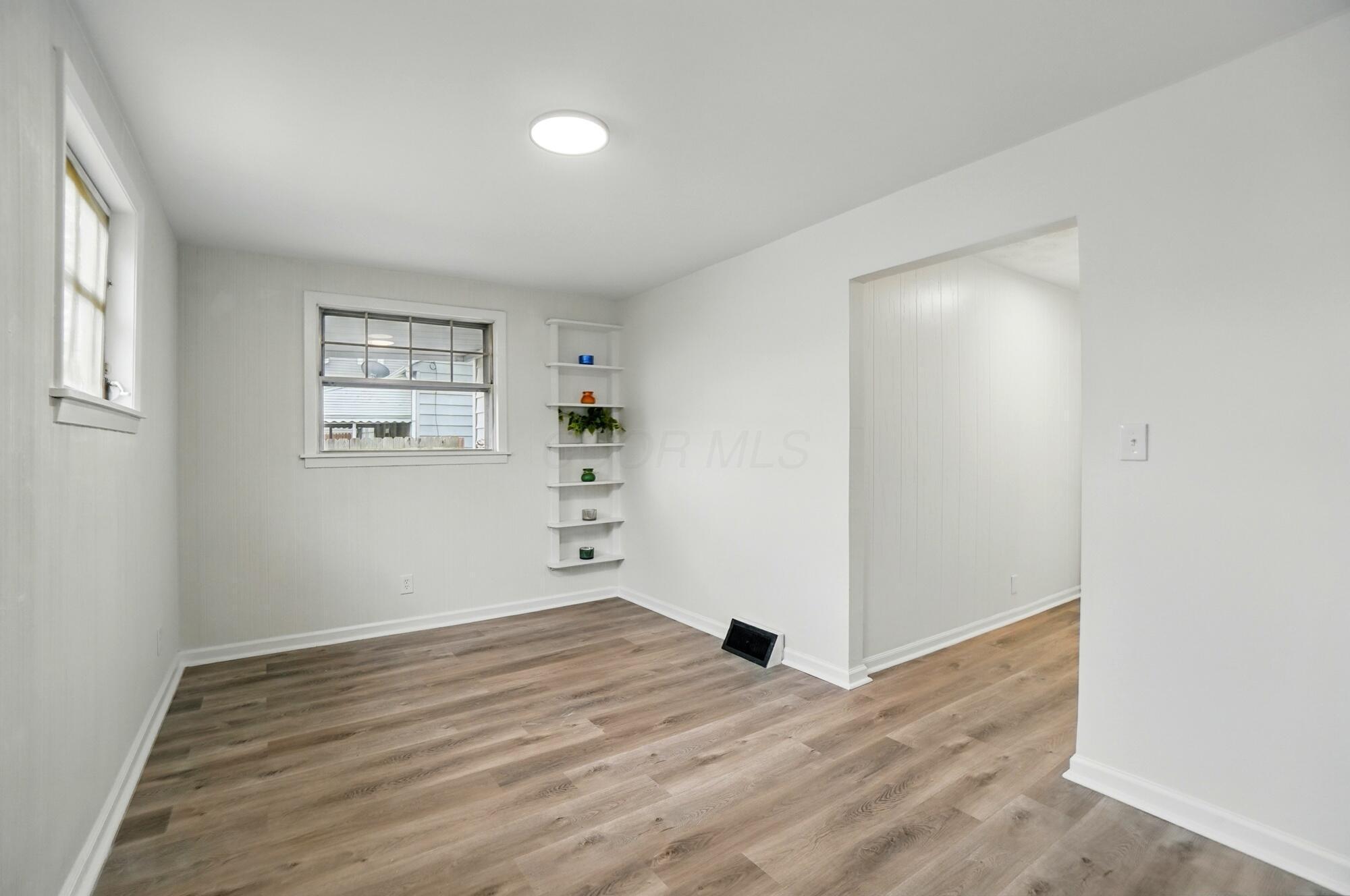 540 Clark Avenue Property Photo 14
