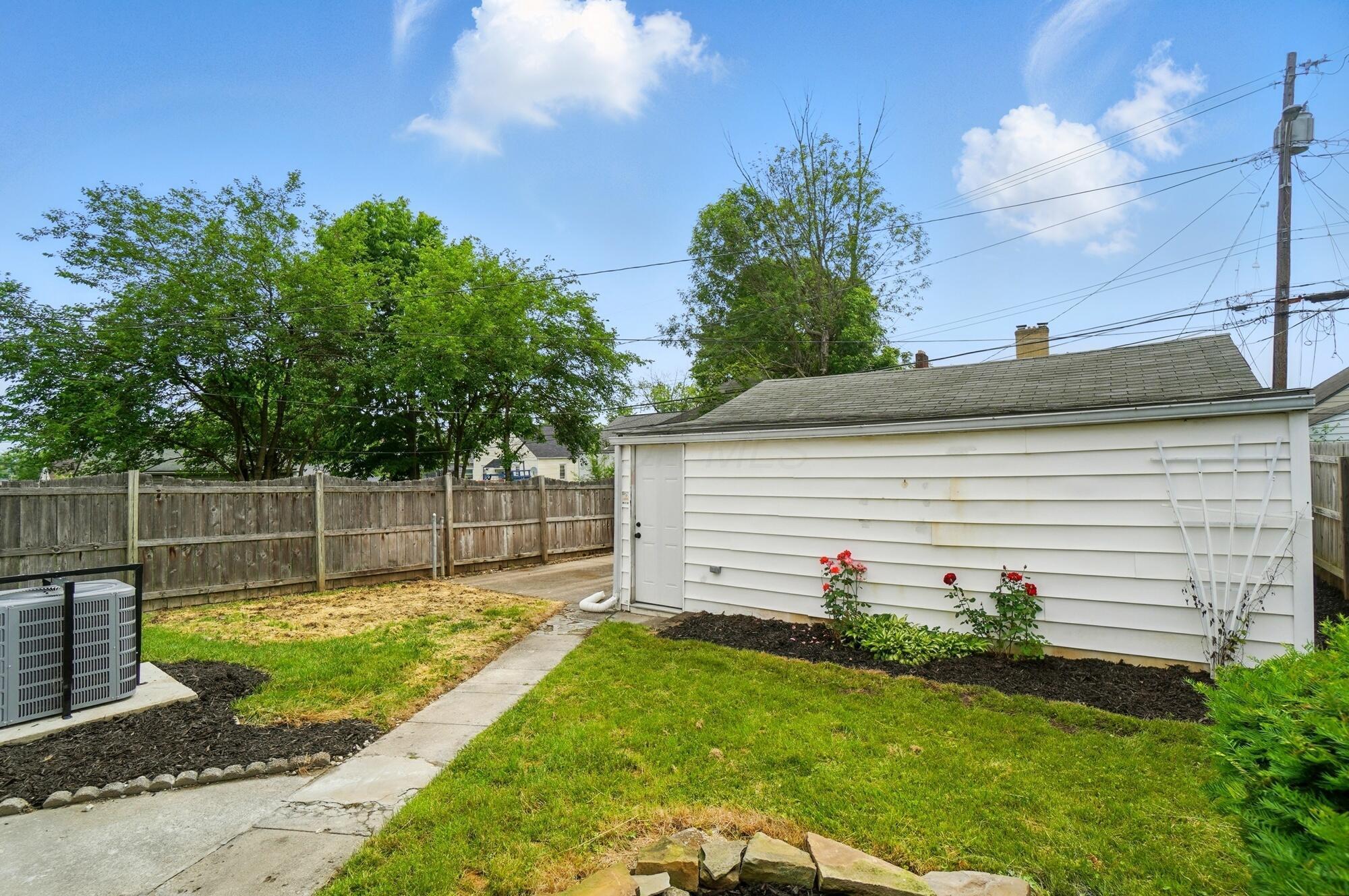 540 Clark Avenue Property Photo 30