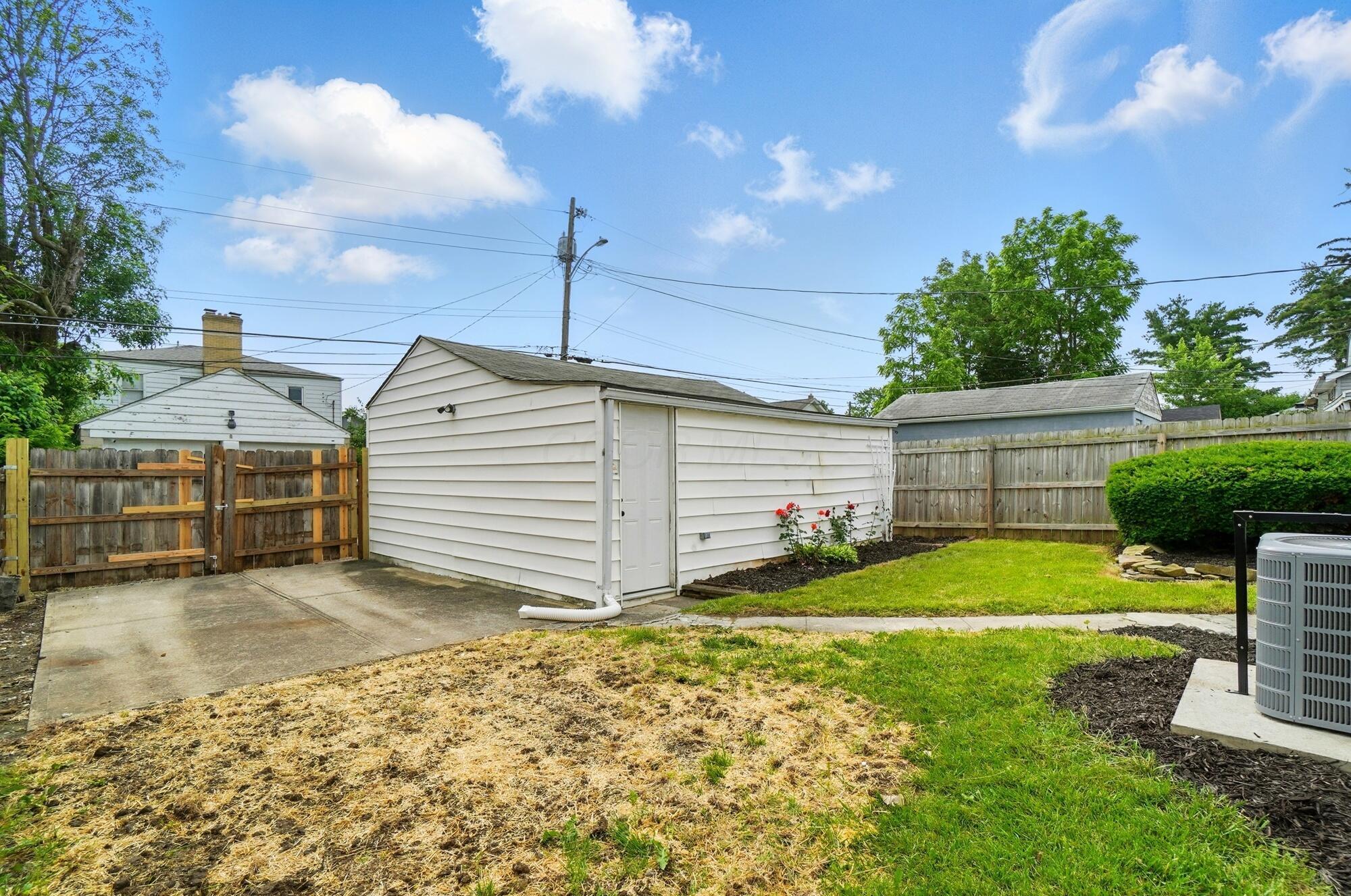 540 Clark Avenue Property Photo 32