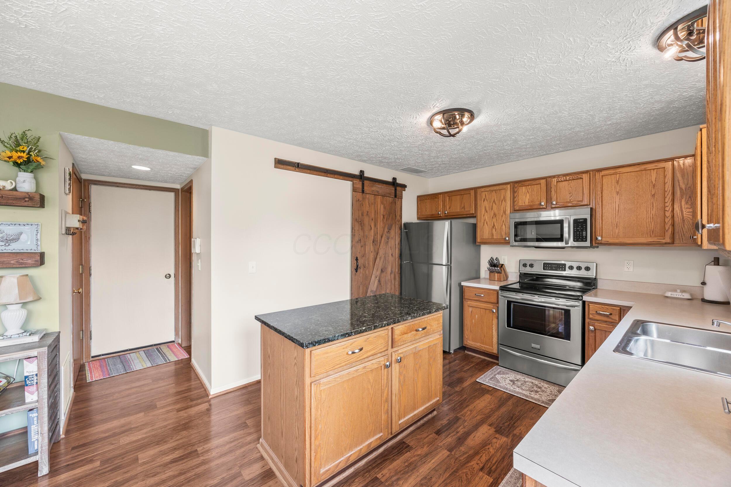 1095 Greeley Drive Property Photo 14