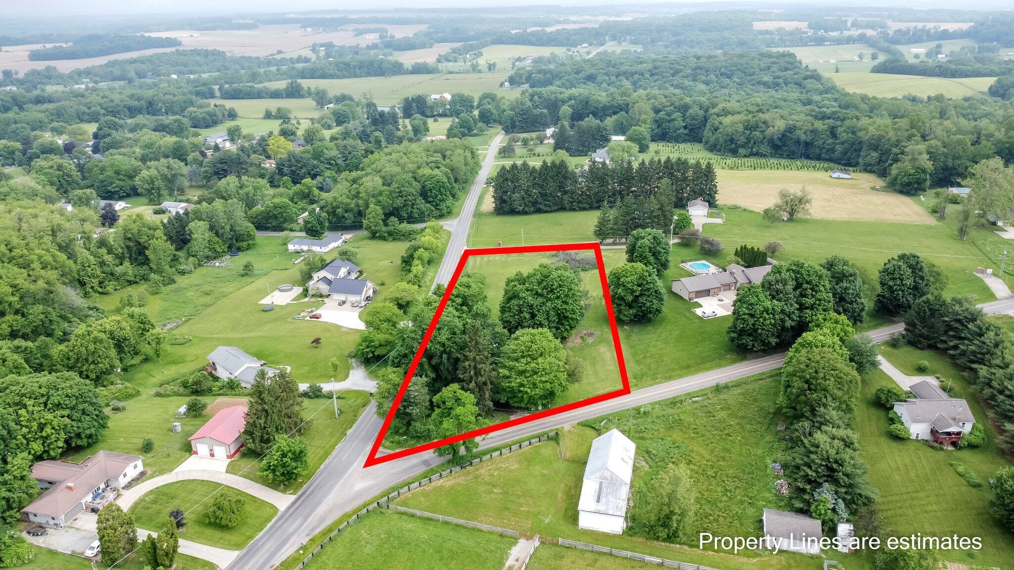 13745 N Liberty Road Property Photo 1