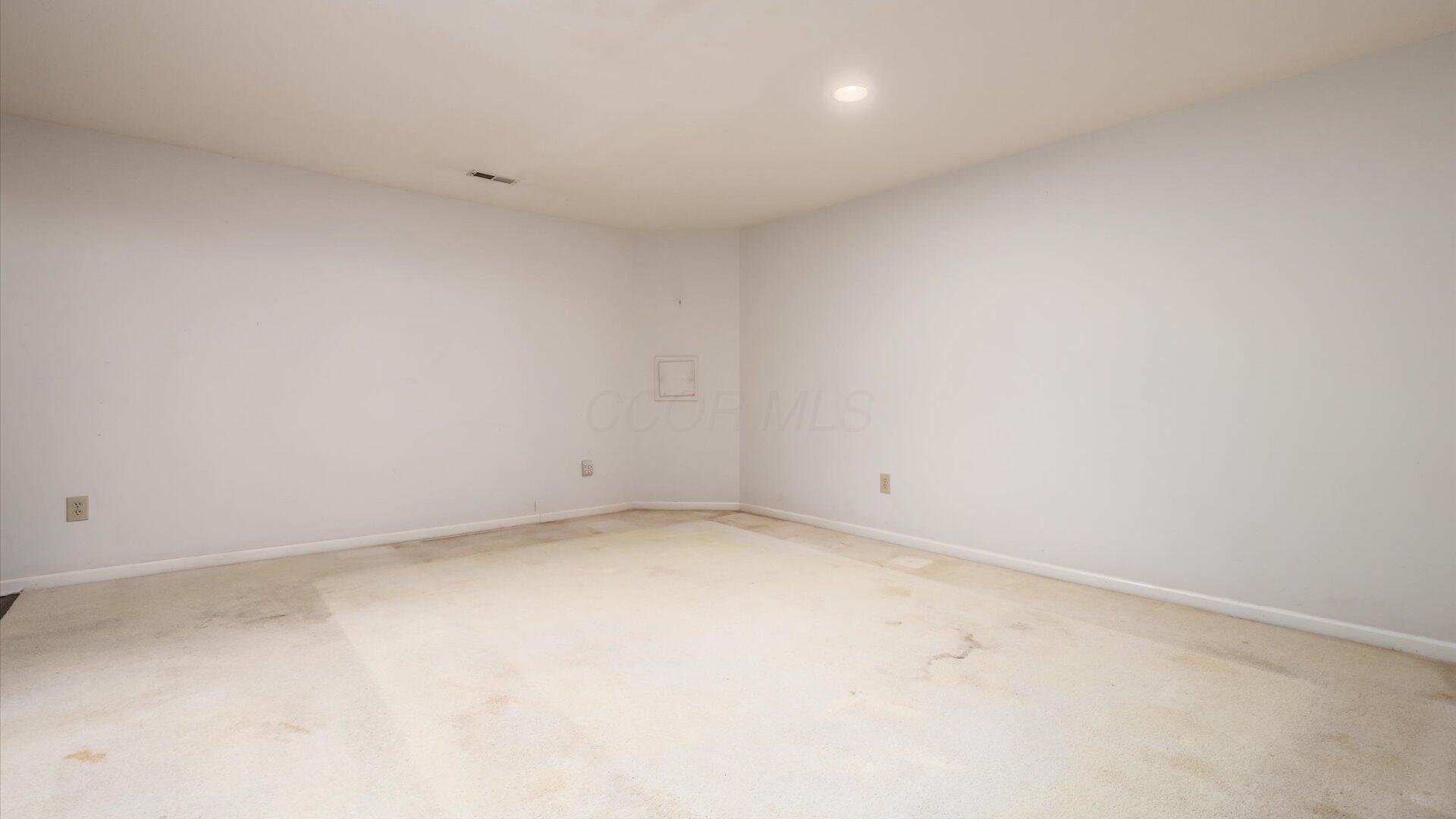 1486 Sedgefield Drive Property Photo 39