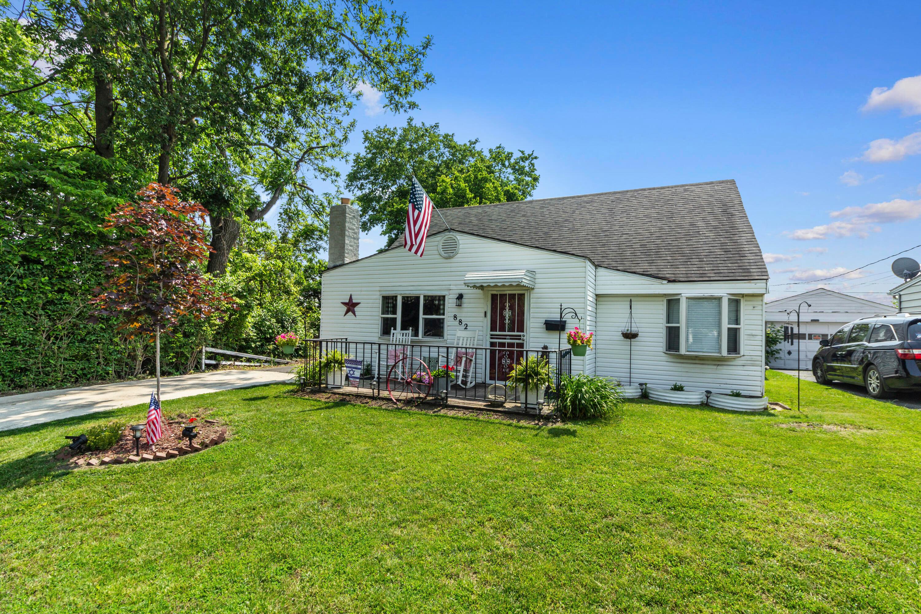 882 Wilson Drive Property Photo