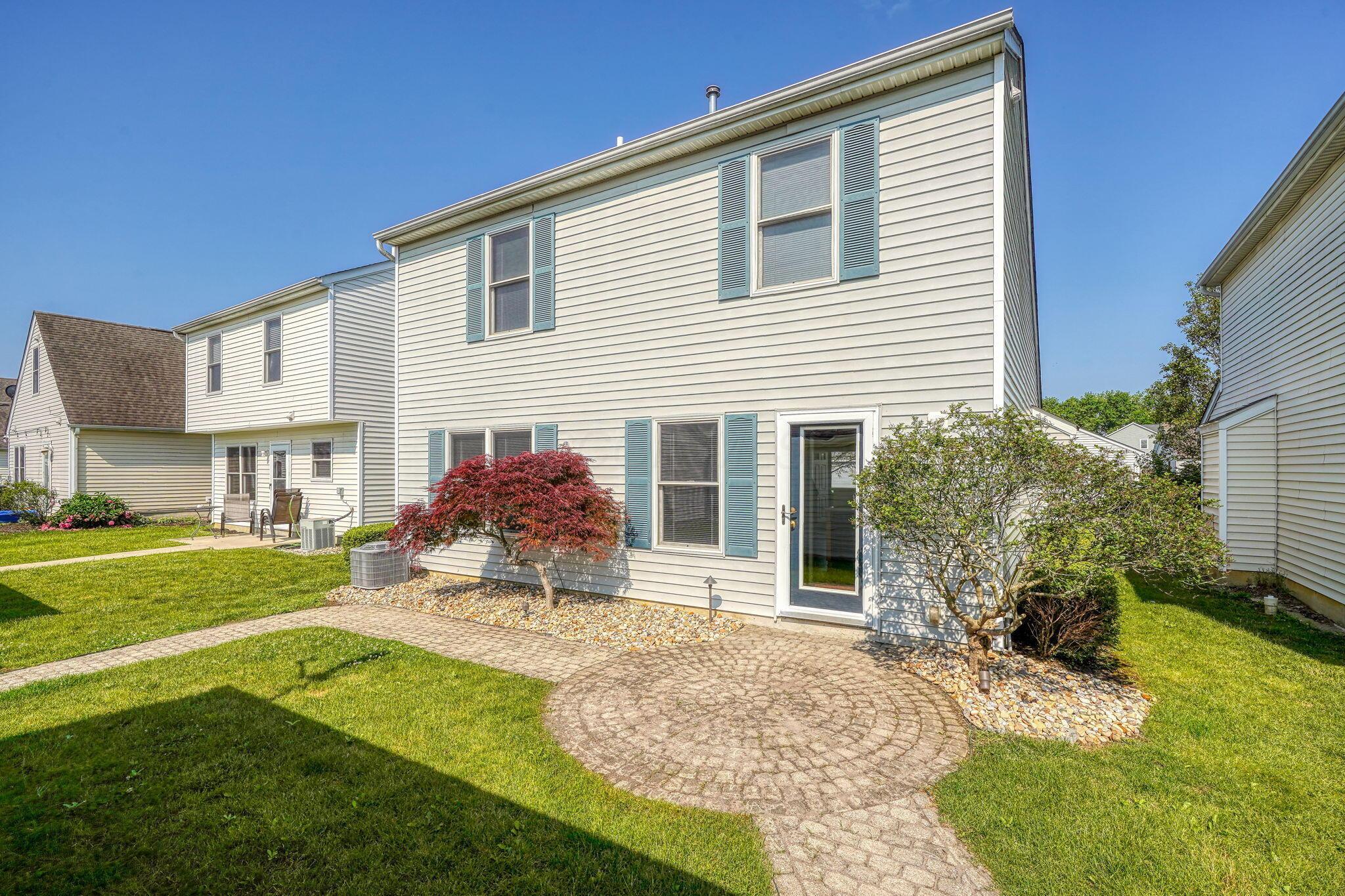 138 Bartlett Street Property Photo 10