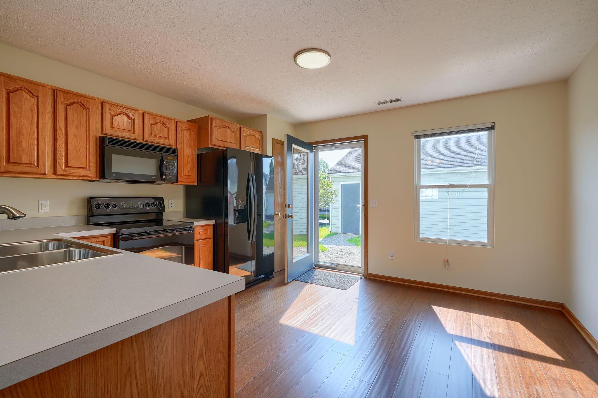 138 Bartlett Street Property Photo 19