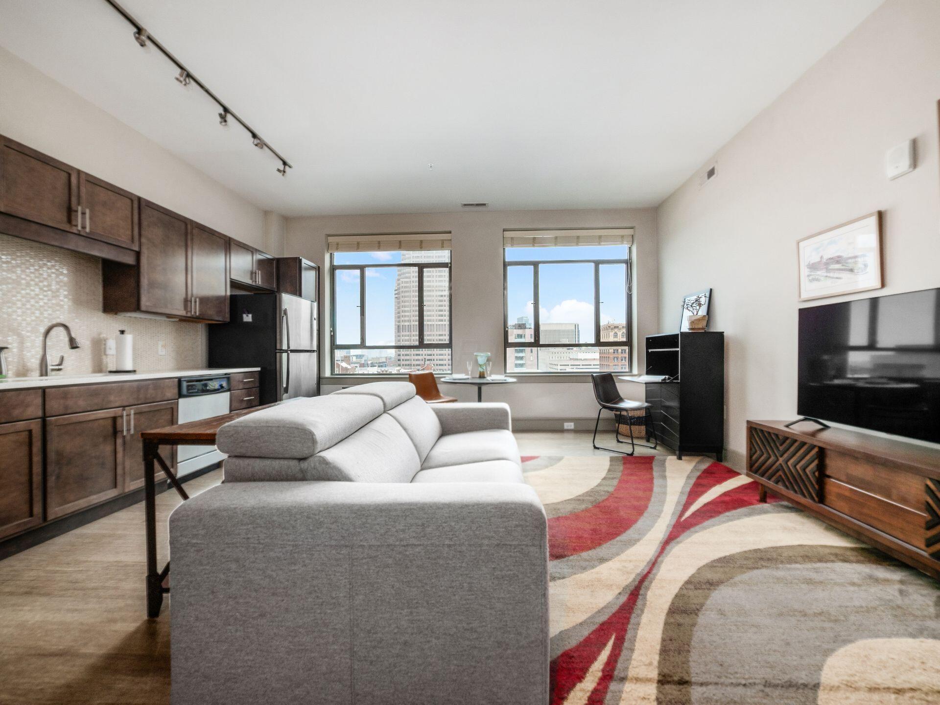 51 N High Street, 804 Property Photo
