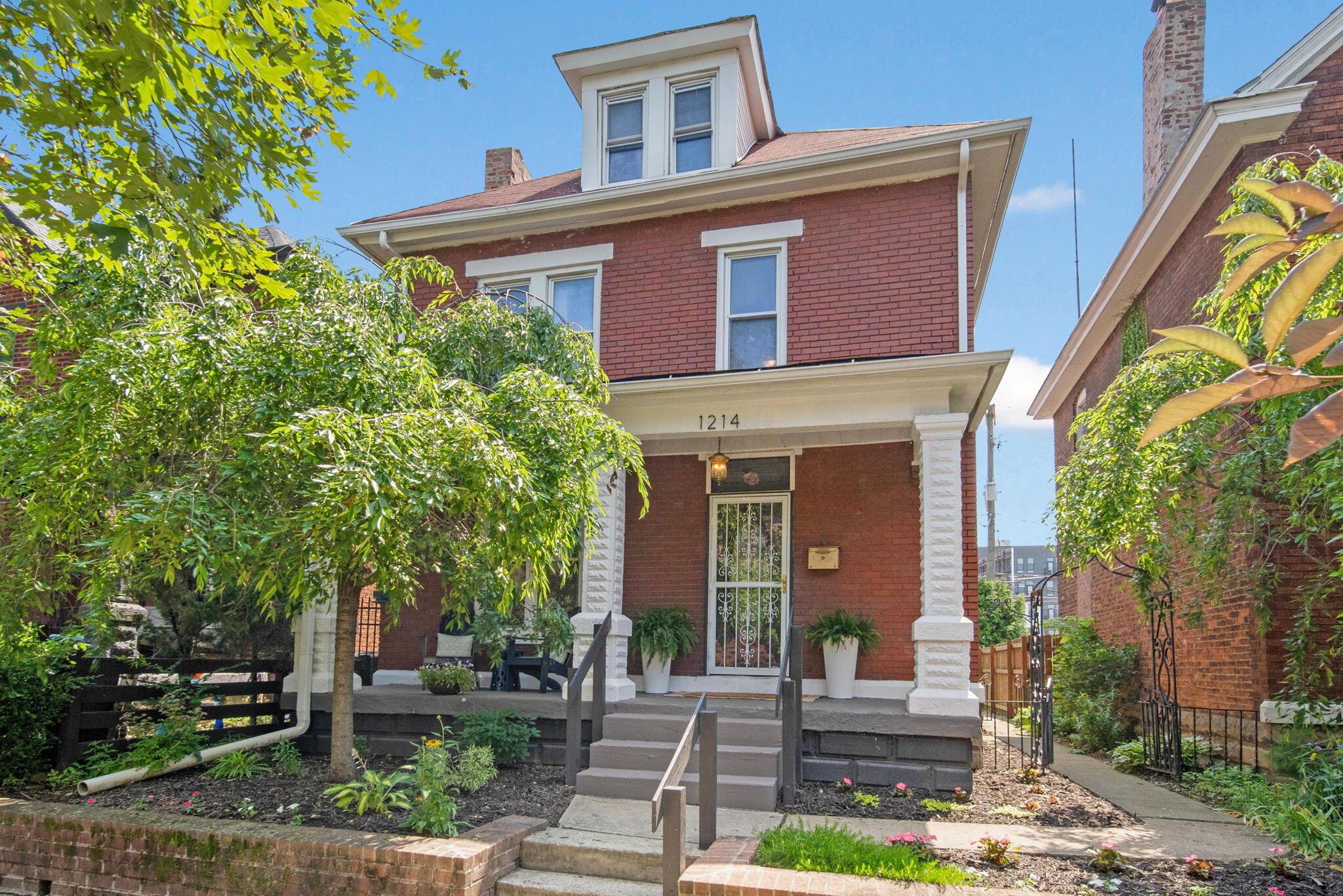 1214 Hamlet Street Property Photo 1