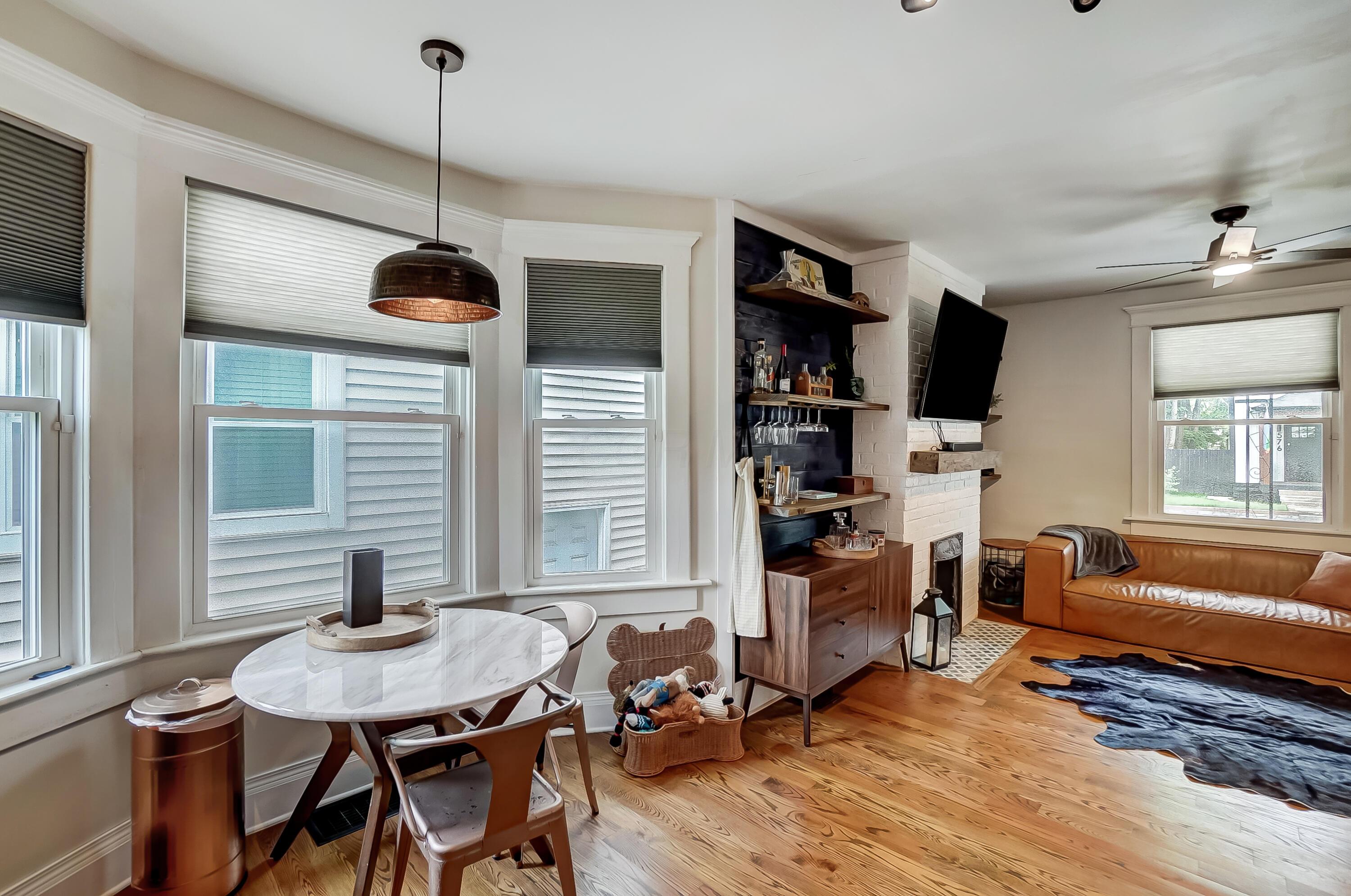 573 E Mithoff Street Property Photo 11