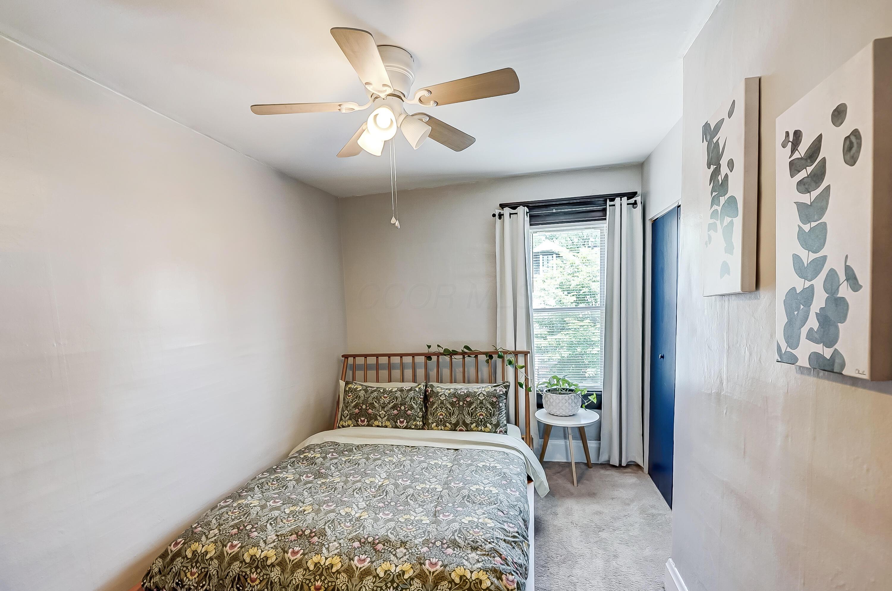 573 E Mithoff Street Property Photo 29