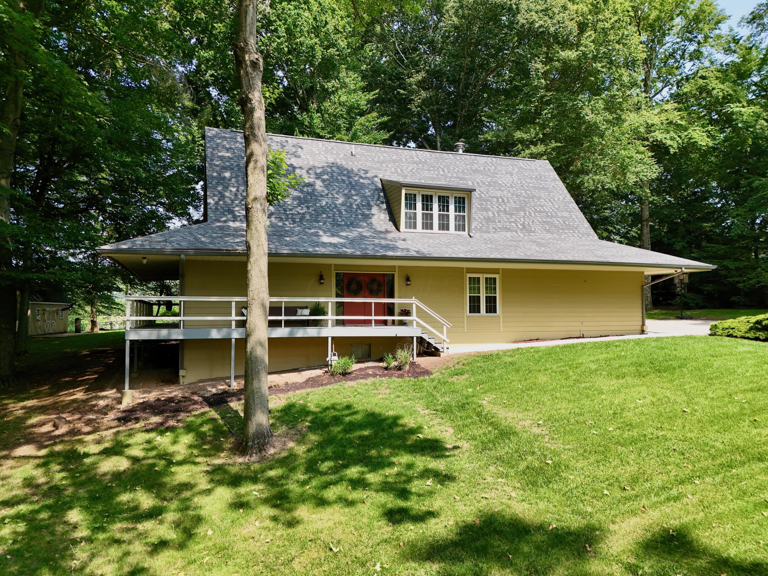 120 Hickory Lane Property Photo 1