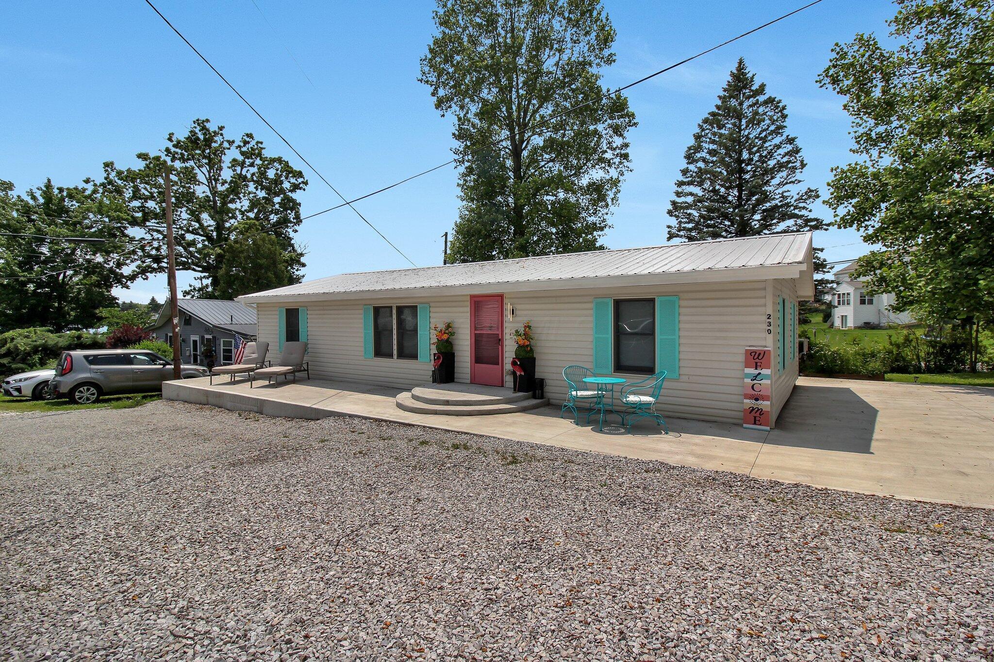 230 Western Street Property Photo 1