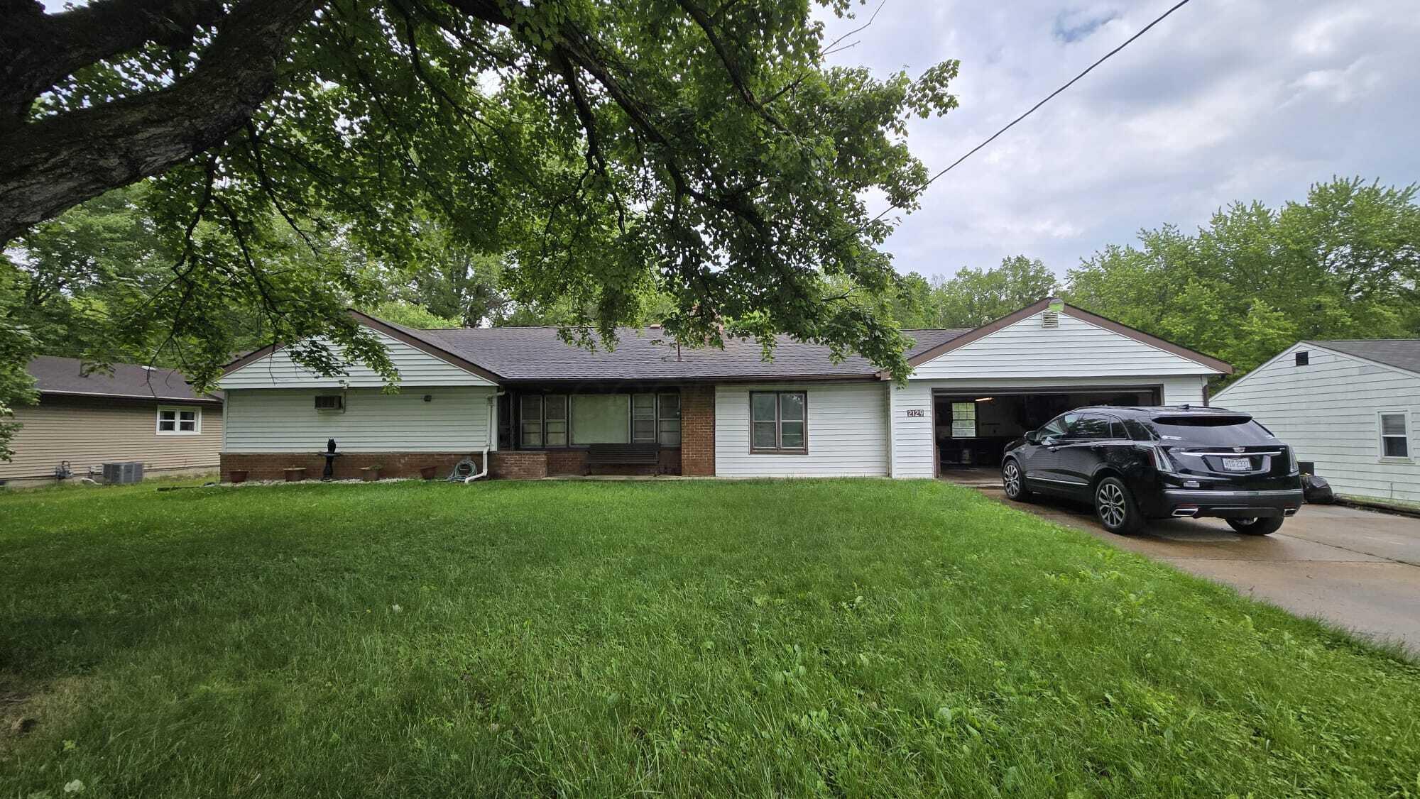 2129 Austintown Warren Road