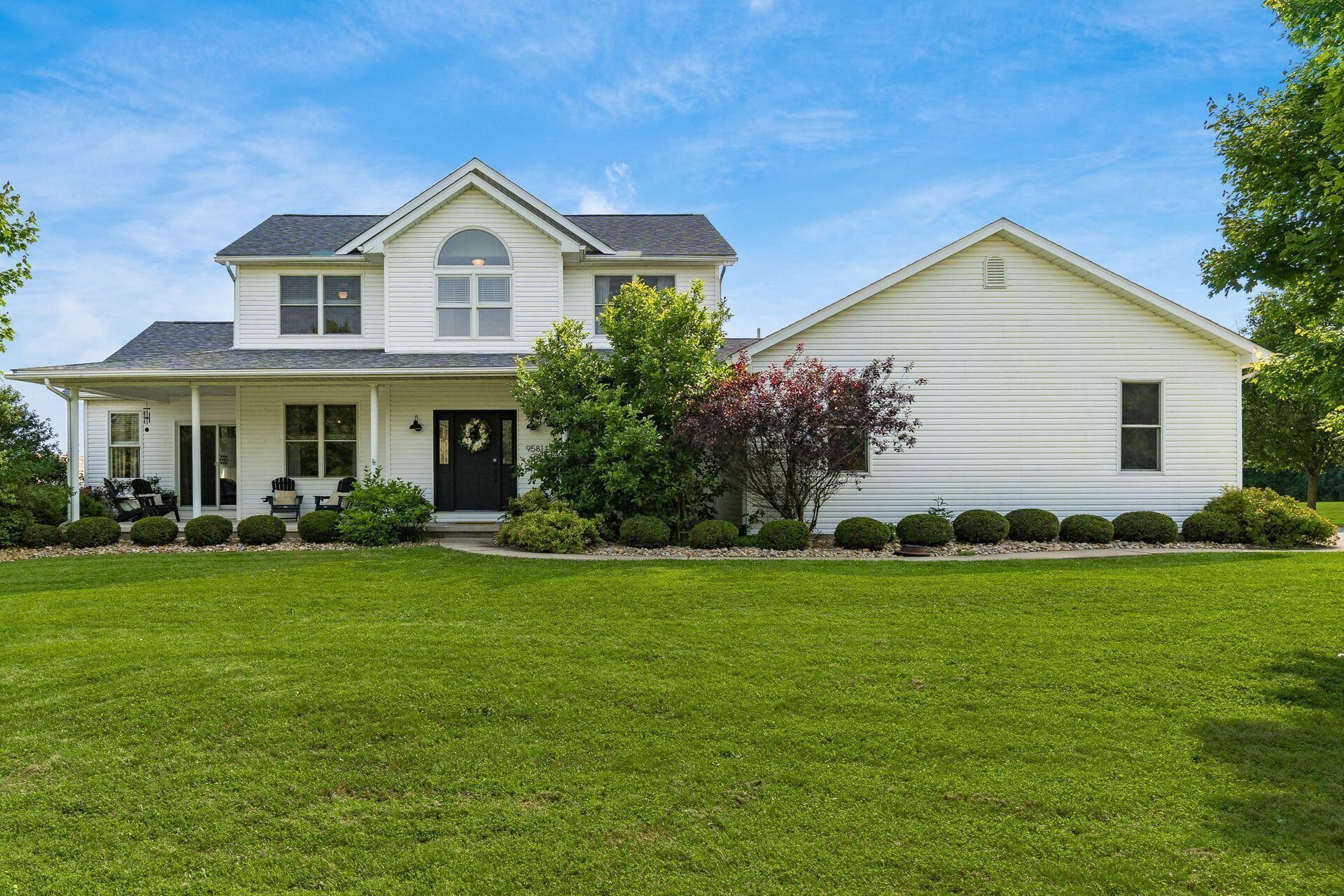 9581 Crownover Road Property Photo 1