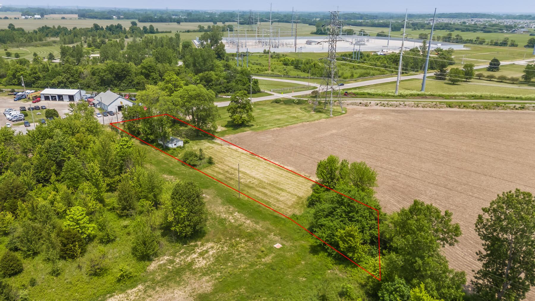 7365 Hayden Run Road Property Photo 8