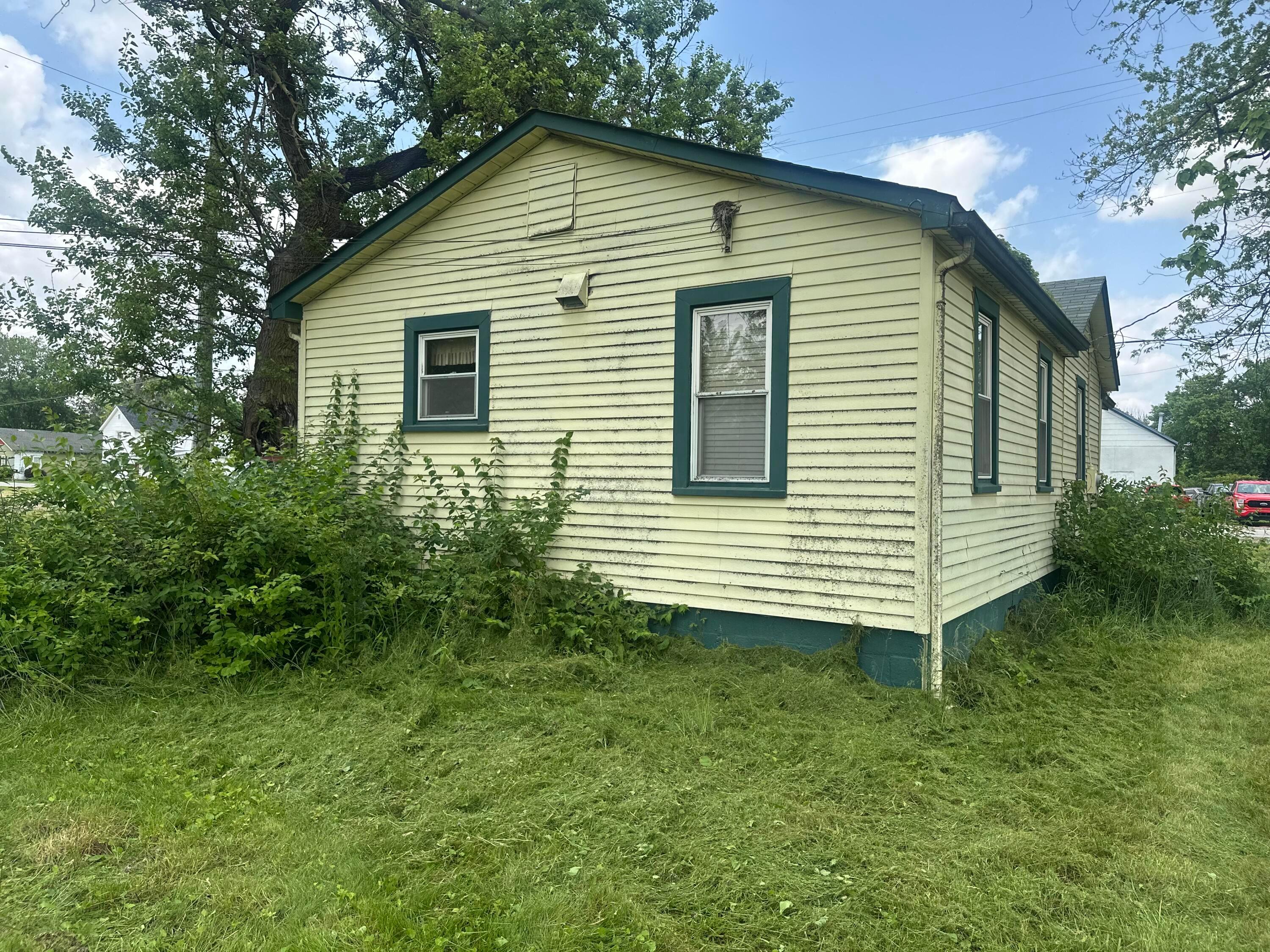 7365 Hayden Run Road Property Photo 14