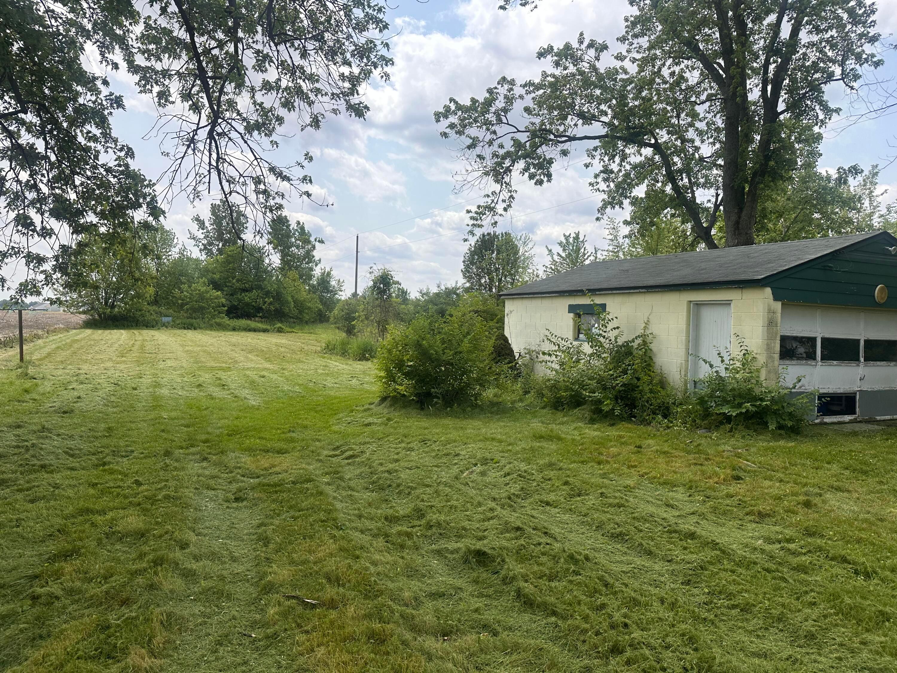 7365 Hayden Run Road Property Photo 17