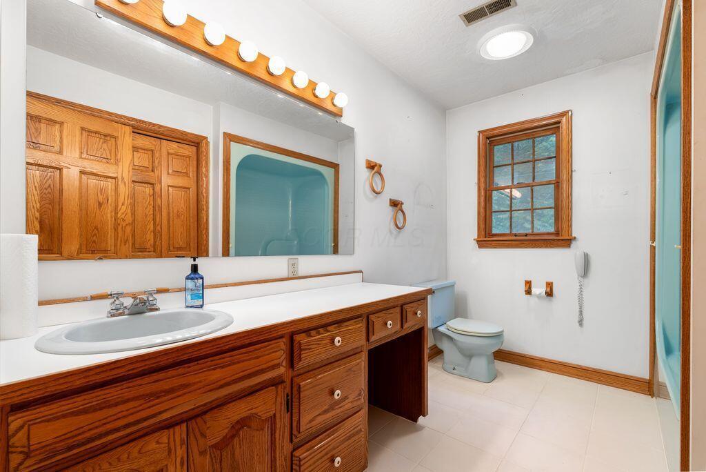 1235 Westwood Drive Property Photo 41