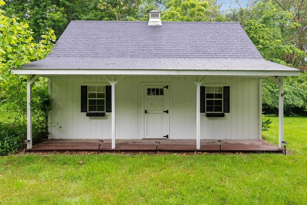 1235 Westwood Drive Property Photo 54