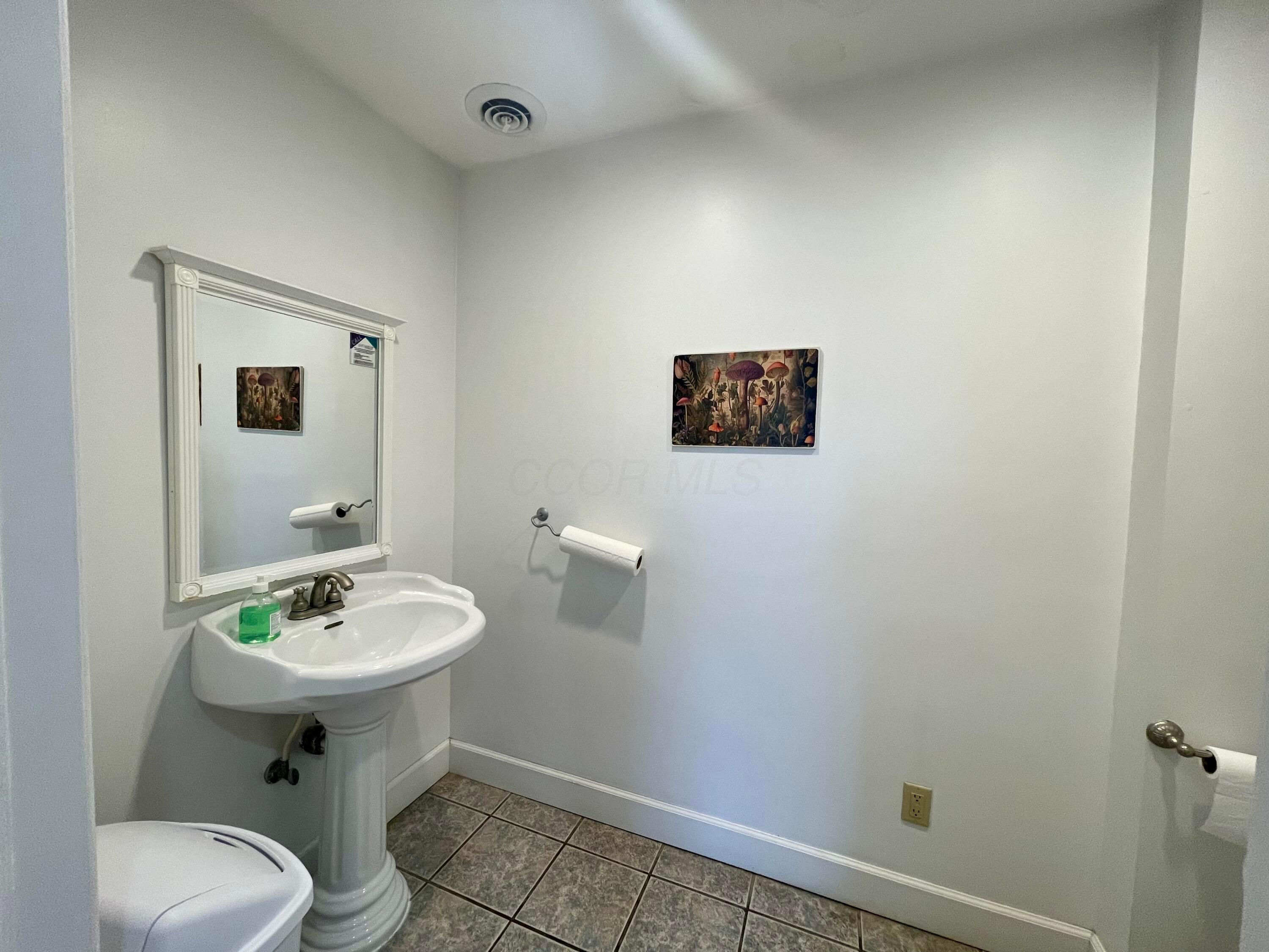 105 Harcourt Road Property Photo 21