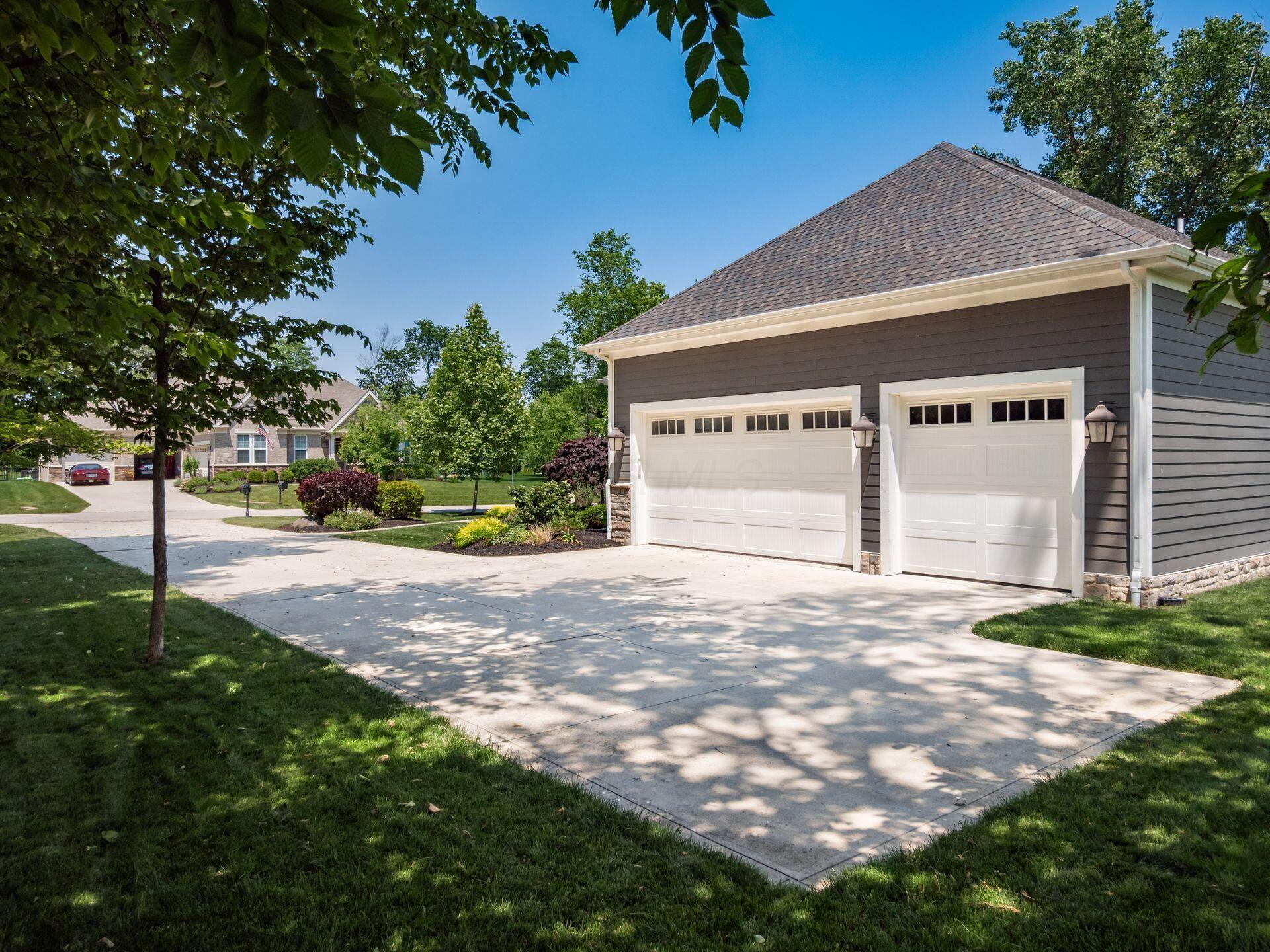 2235 Forestview Lane Property Photo 41