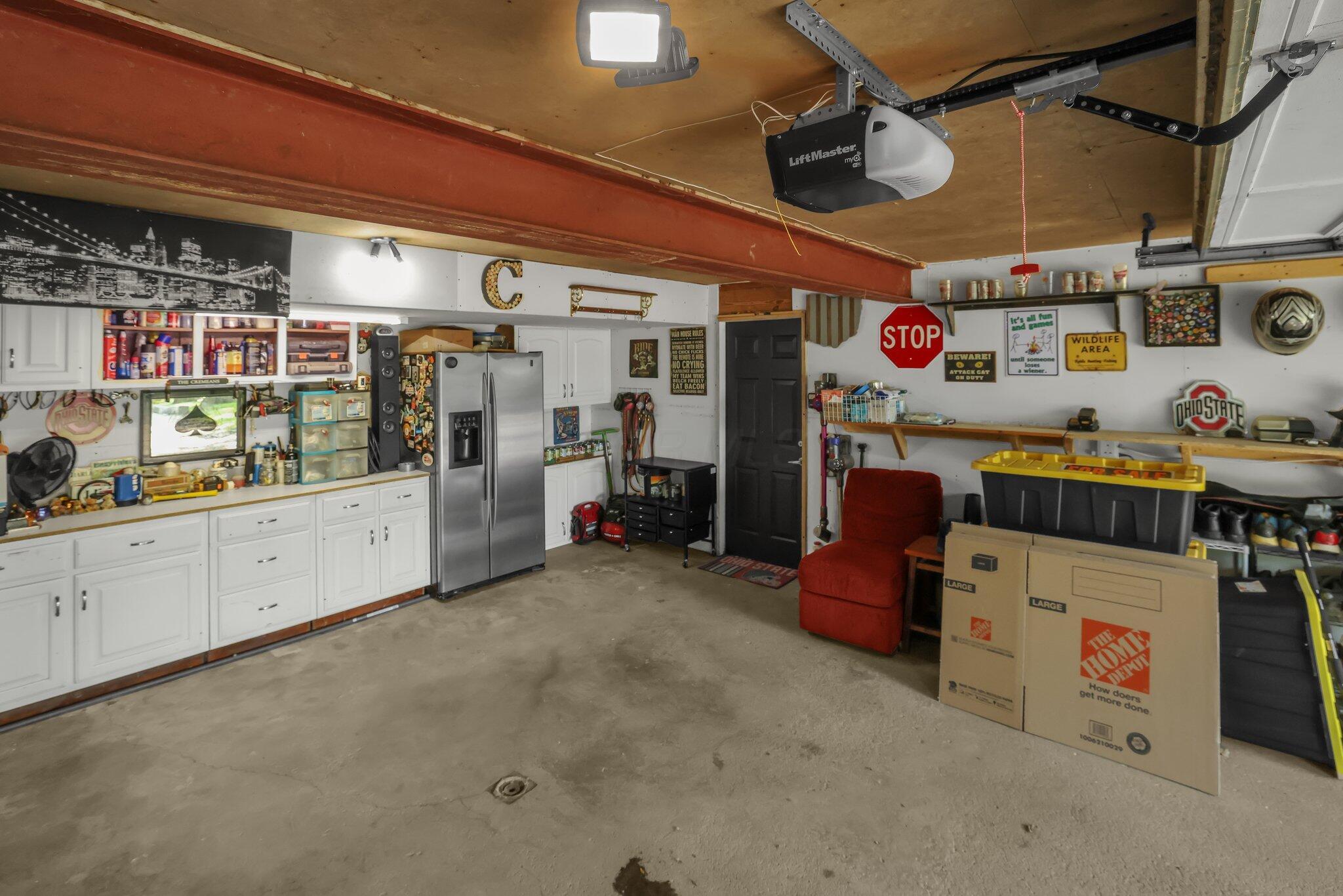 2542 Eckert Road Property Photo 32