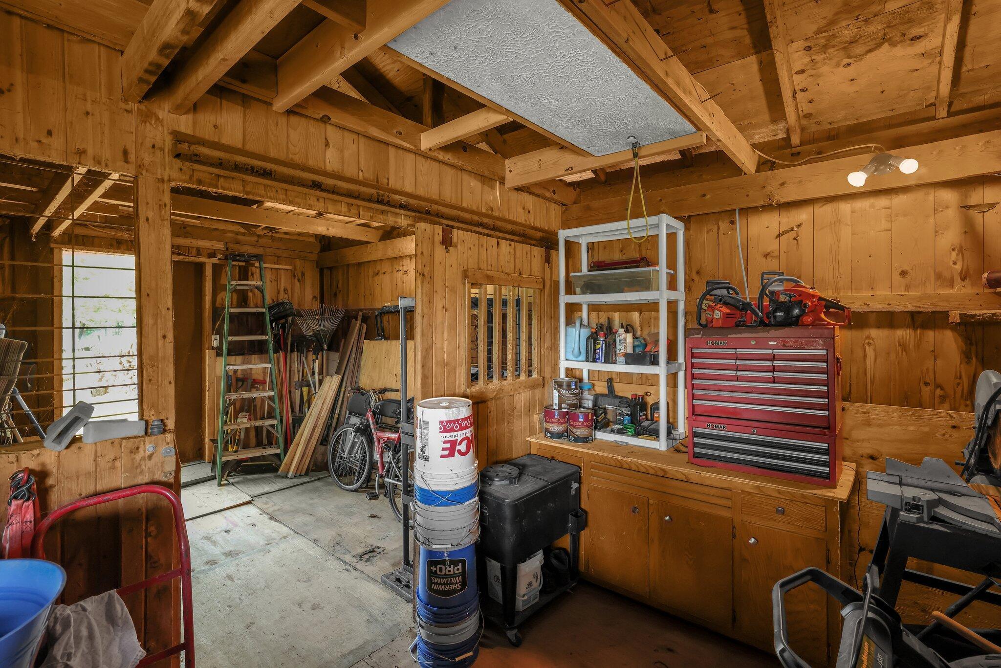 2542 Eckert Road Property Photo 41
