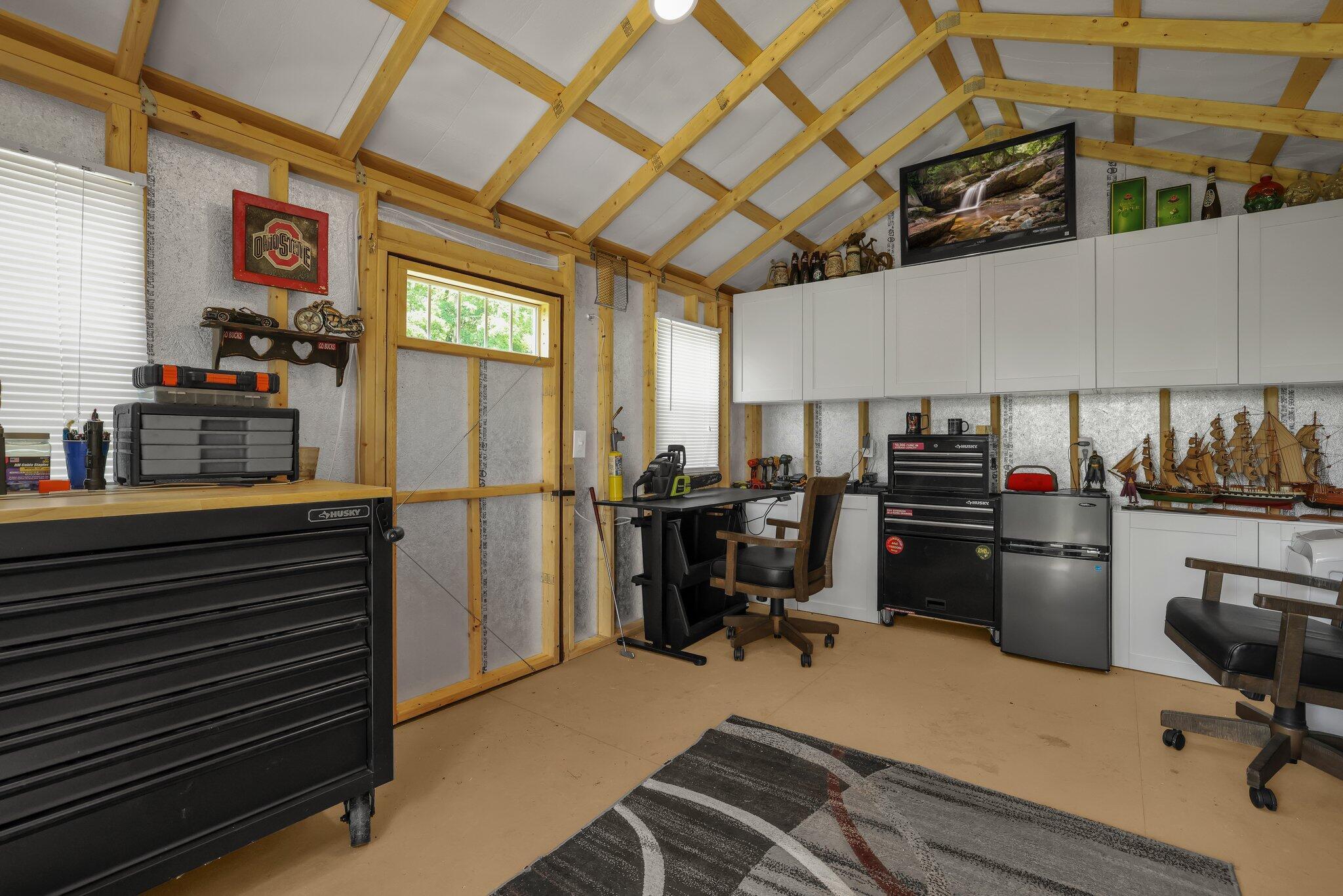 2542 Eckert Road Property Photo 45