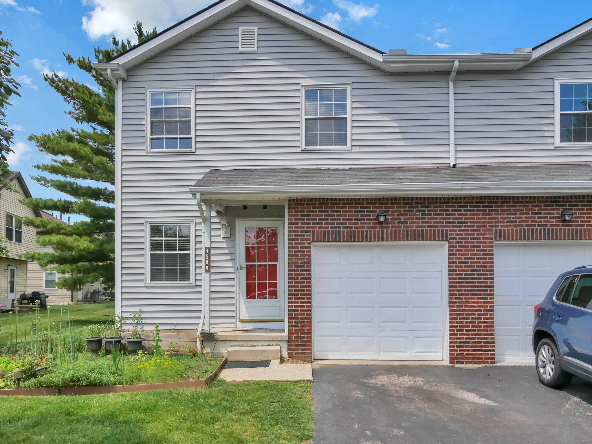 4809 King Albert Drive, 1a Property Photo 1