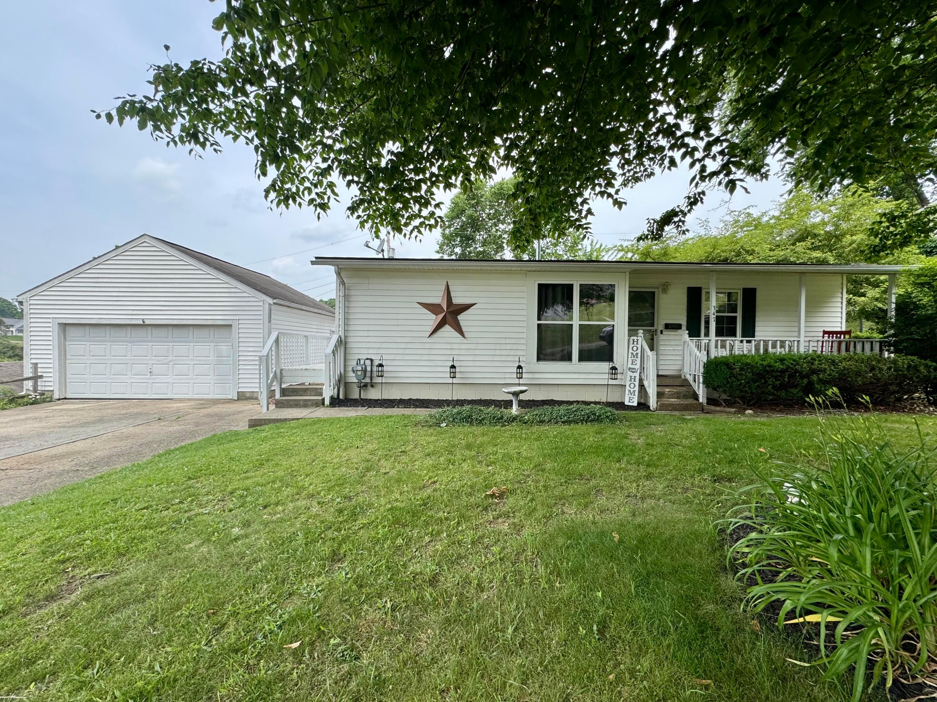 347 Leonard Drive Property Photo 1