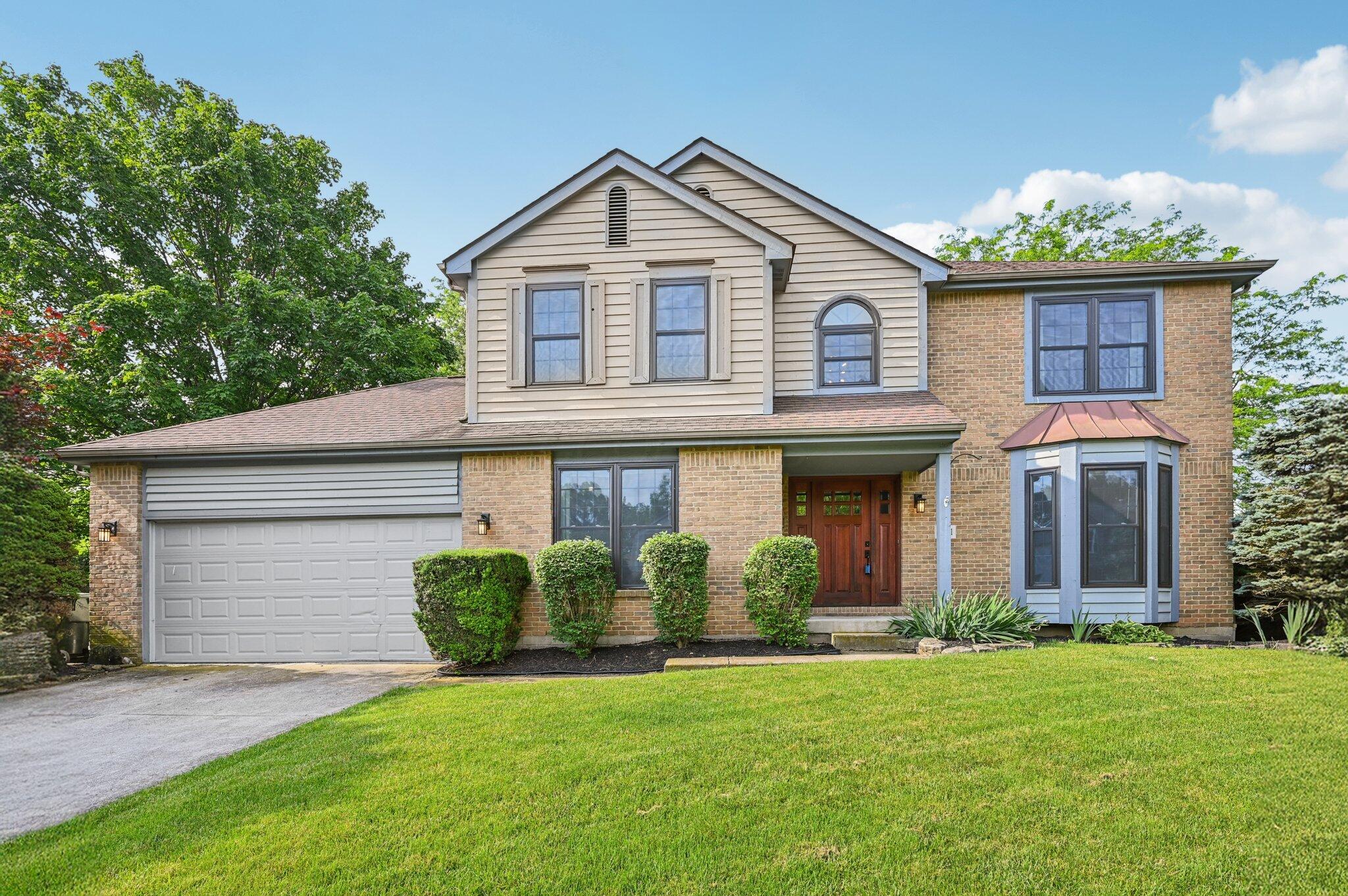 7591 Creekbend Drive Property Photo 1