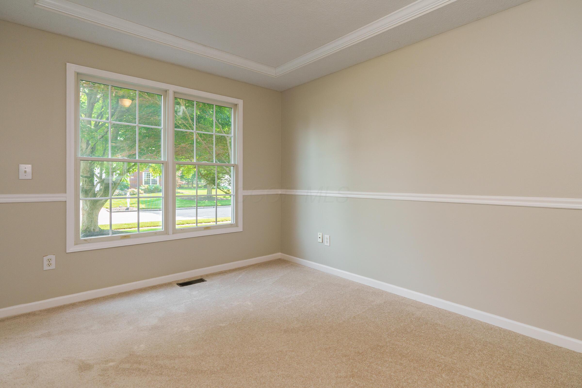 6096 Congressional Drive Property Photo 20