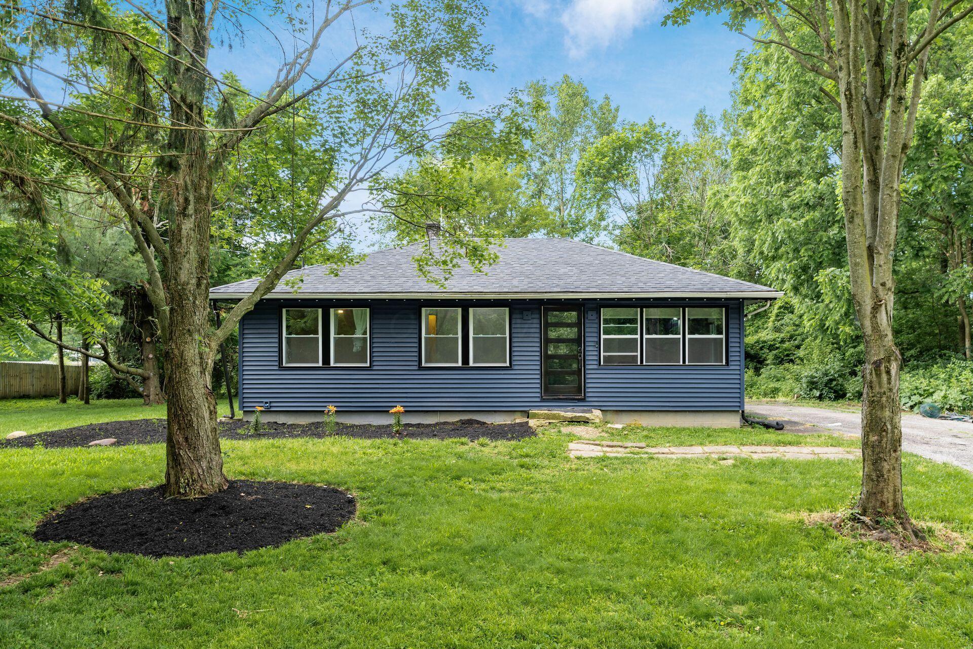 6007 Roselawn Avenue Property Photo 1