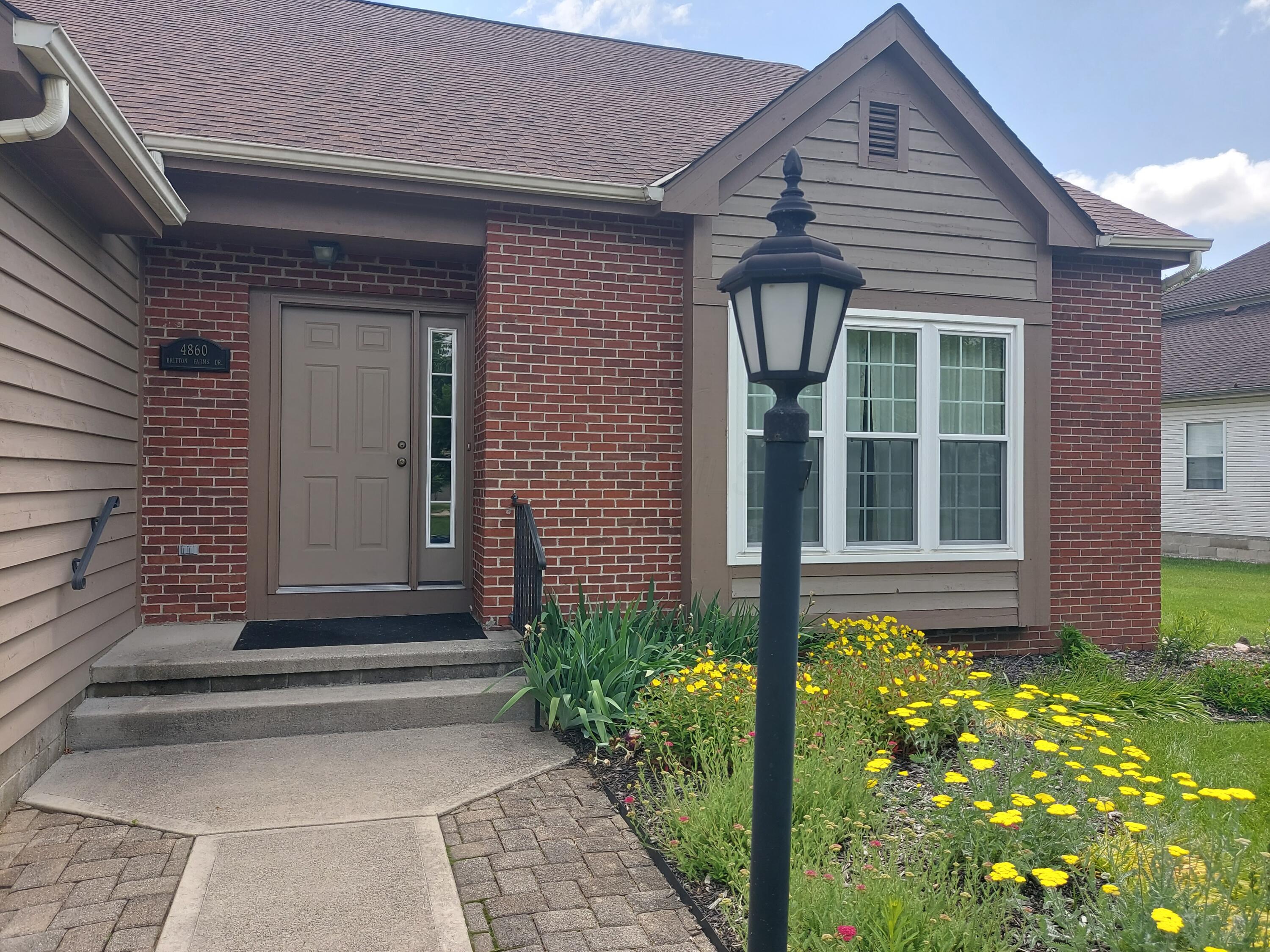 4860 Britton Farms Drive Property Photo 1