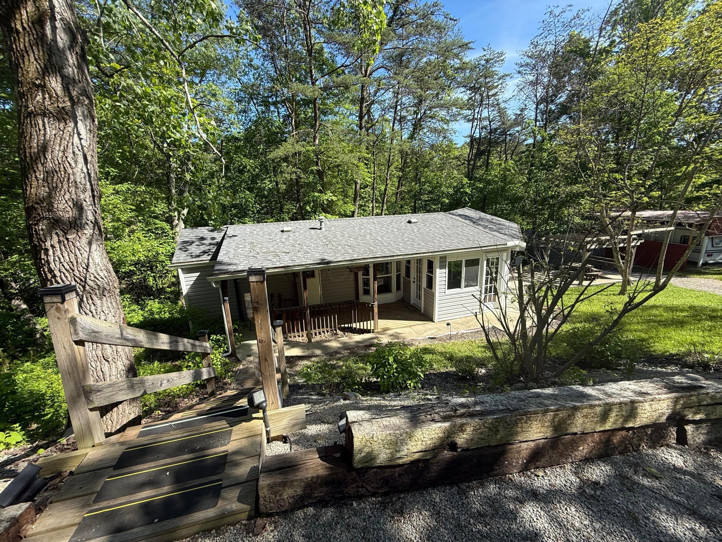 374 Pathfinder Trail Property Photo 1