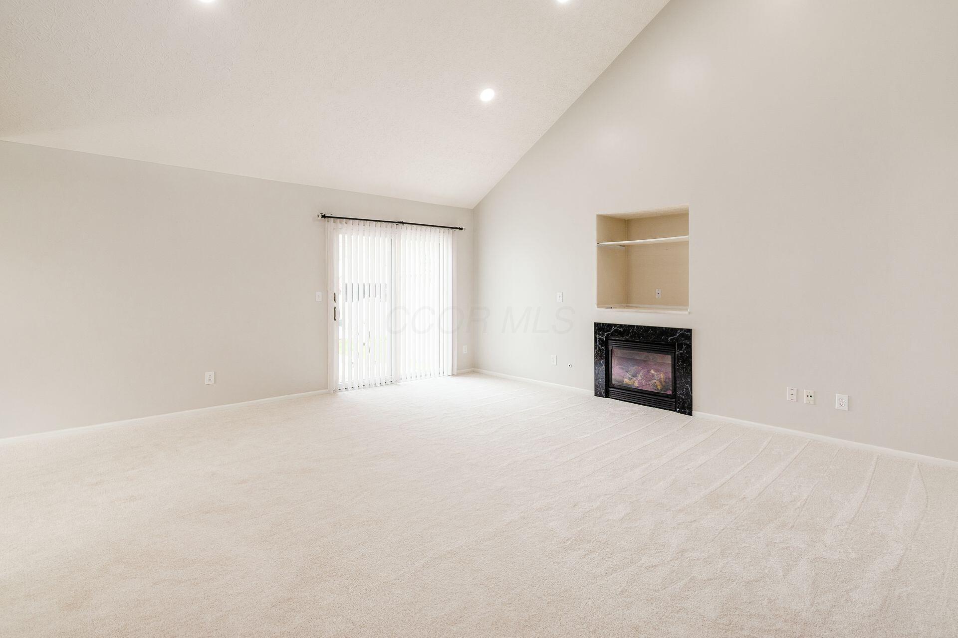5595 Marshfield Drive Property Photo 10