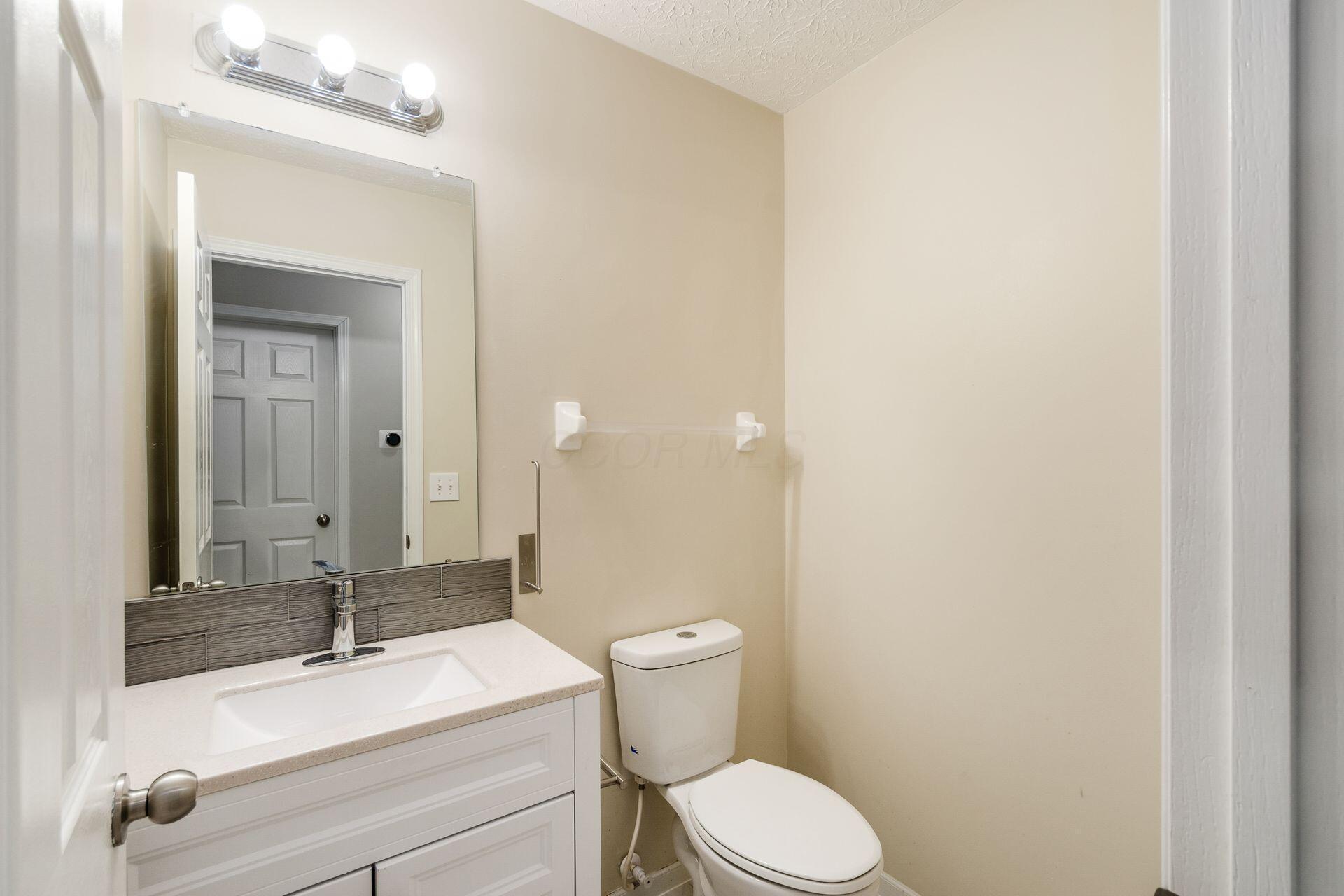 5595 Marshfield Drive Property Photo 21
