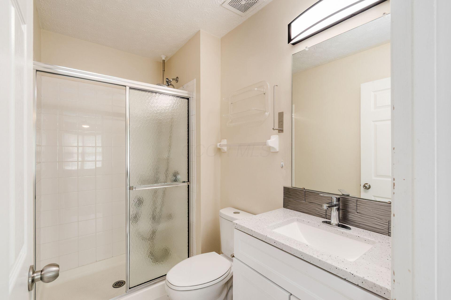 5595 Marshfield Drive Property Photo 25