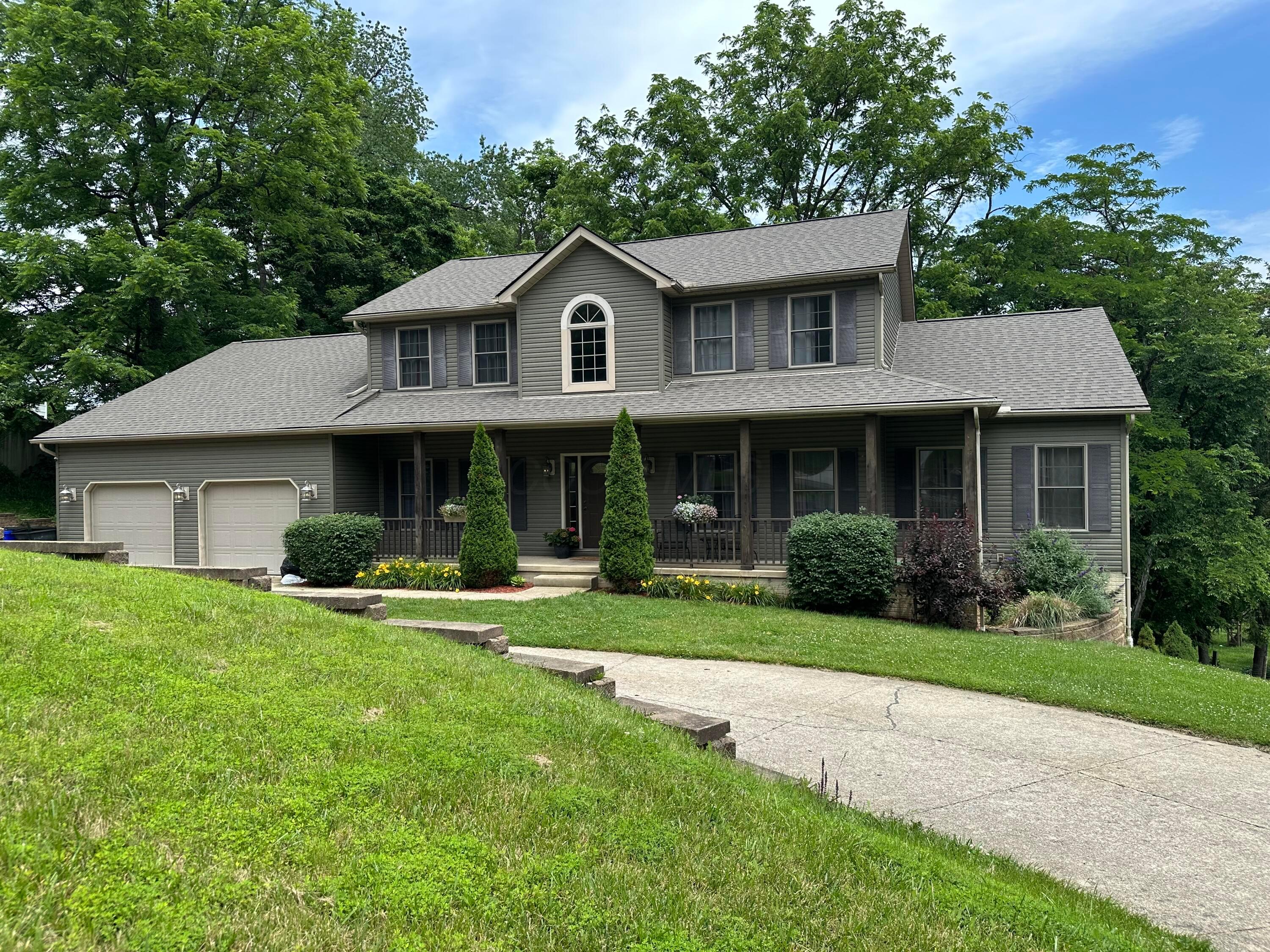 178 Applewood Drive Property Photo 1