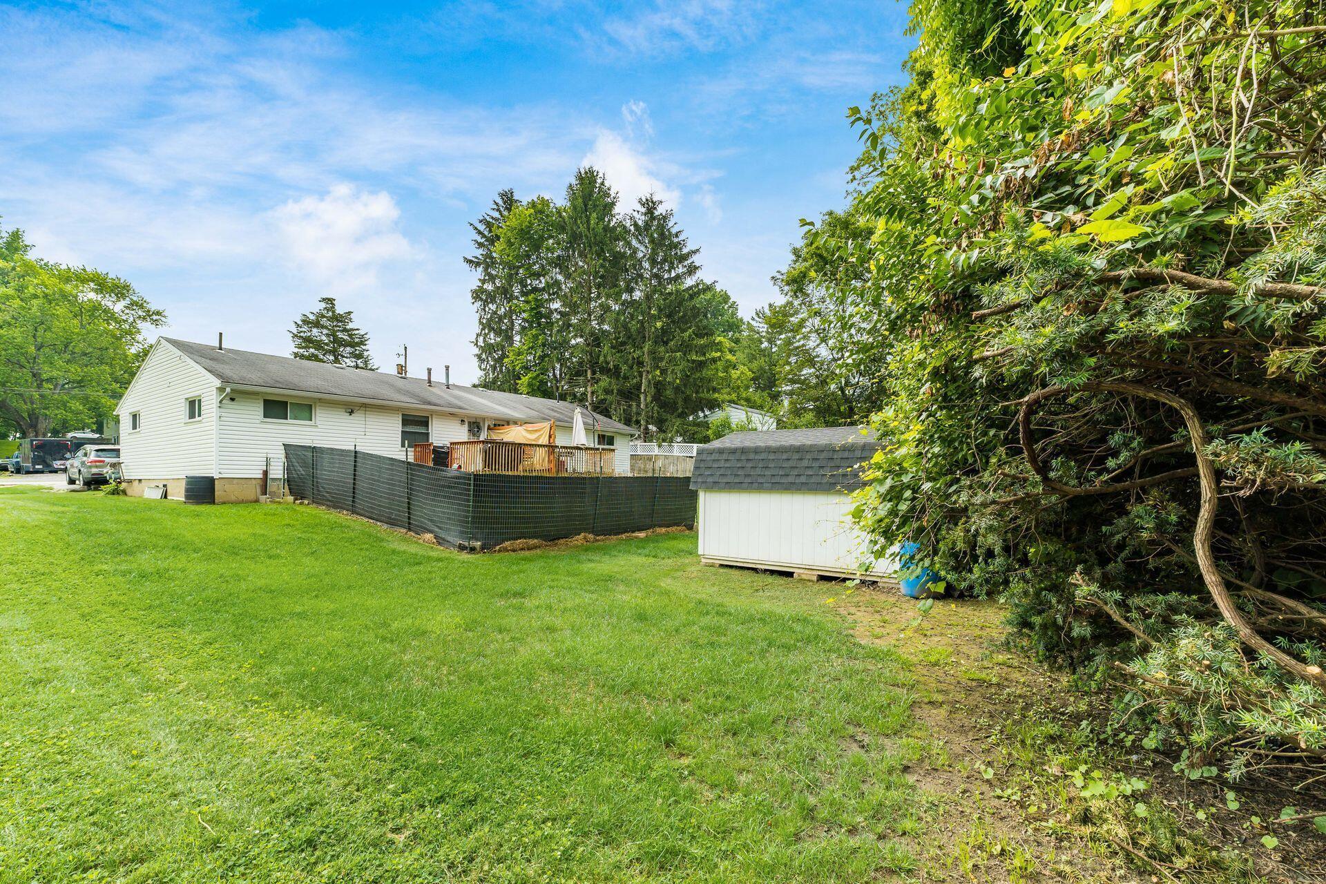 405-407 N Granville Street Property Photo 21
