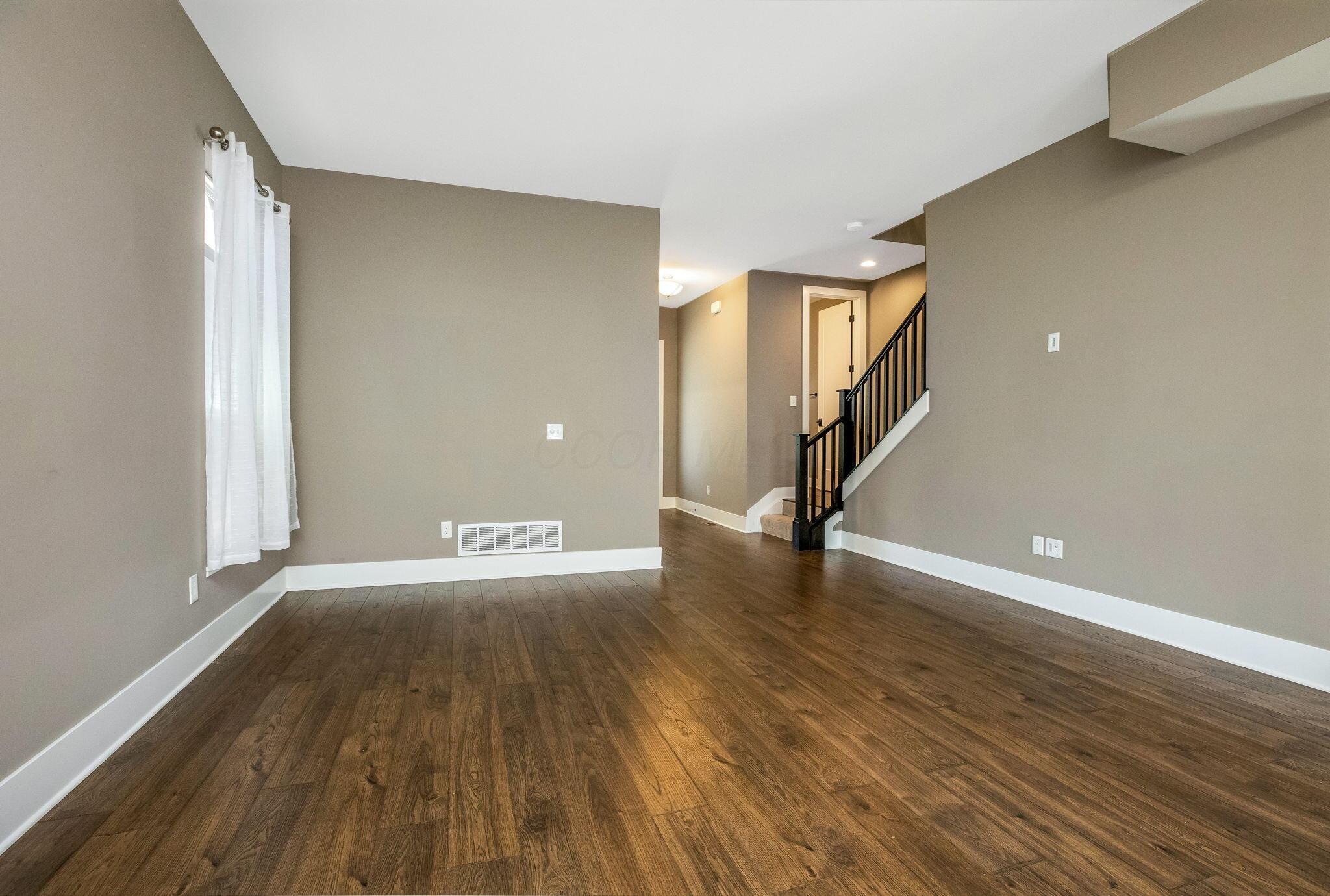 1168 Edgehill Road Property Photo 16
