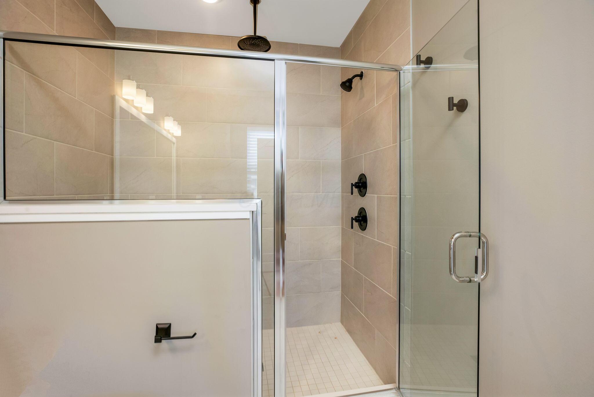 1168 Edgehill Road Property Photo 37